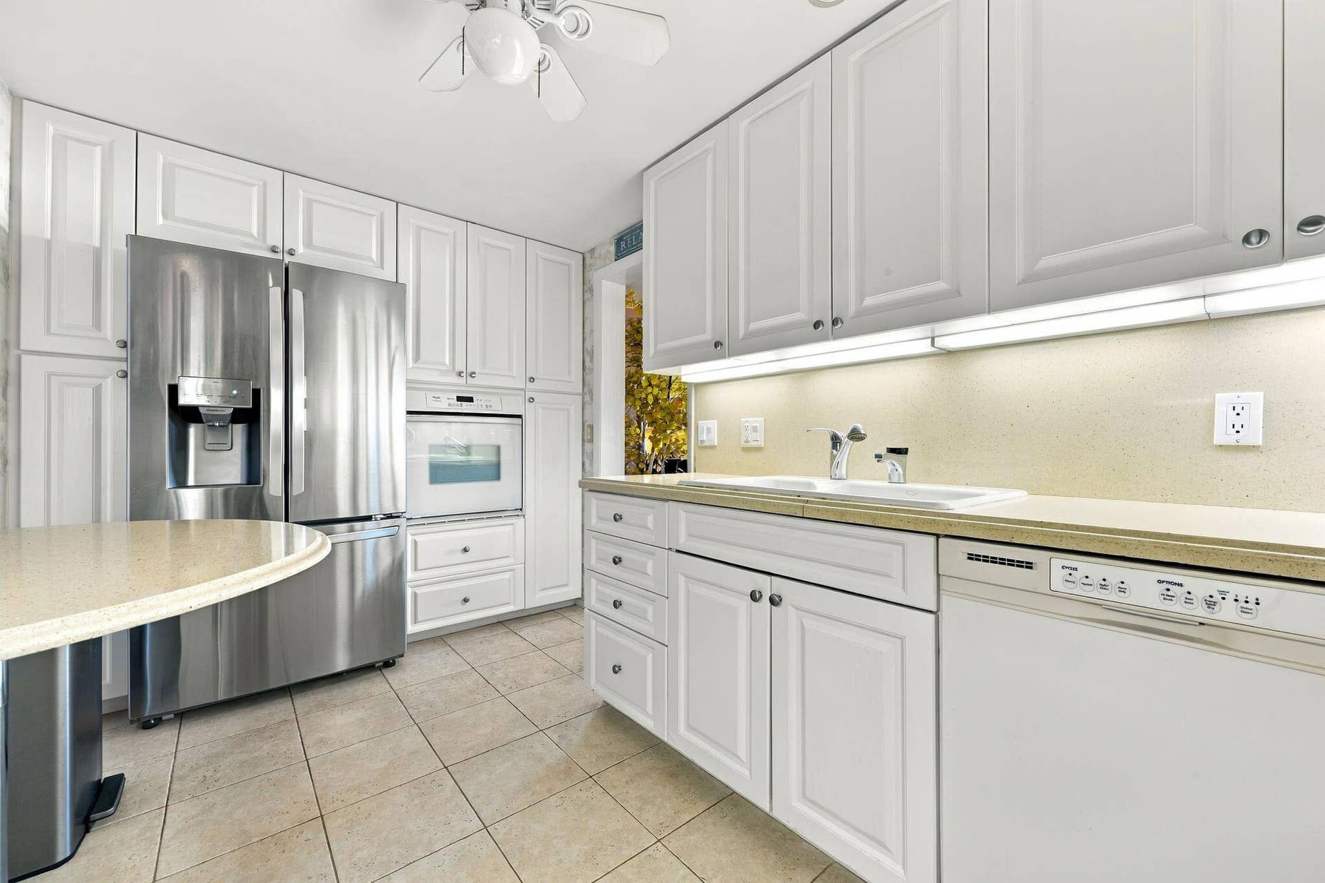 2295 S Ocean Boulevard, #517, Palm Beach, FL 33480 2295-S-Ocean-Blvd-Apt-517-PB-MLS-032