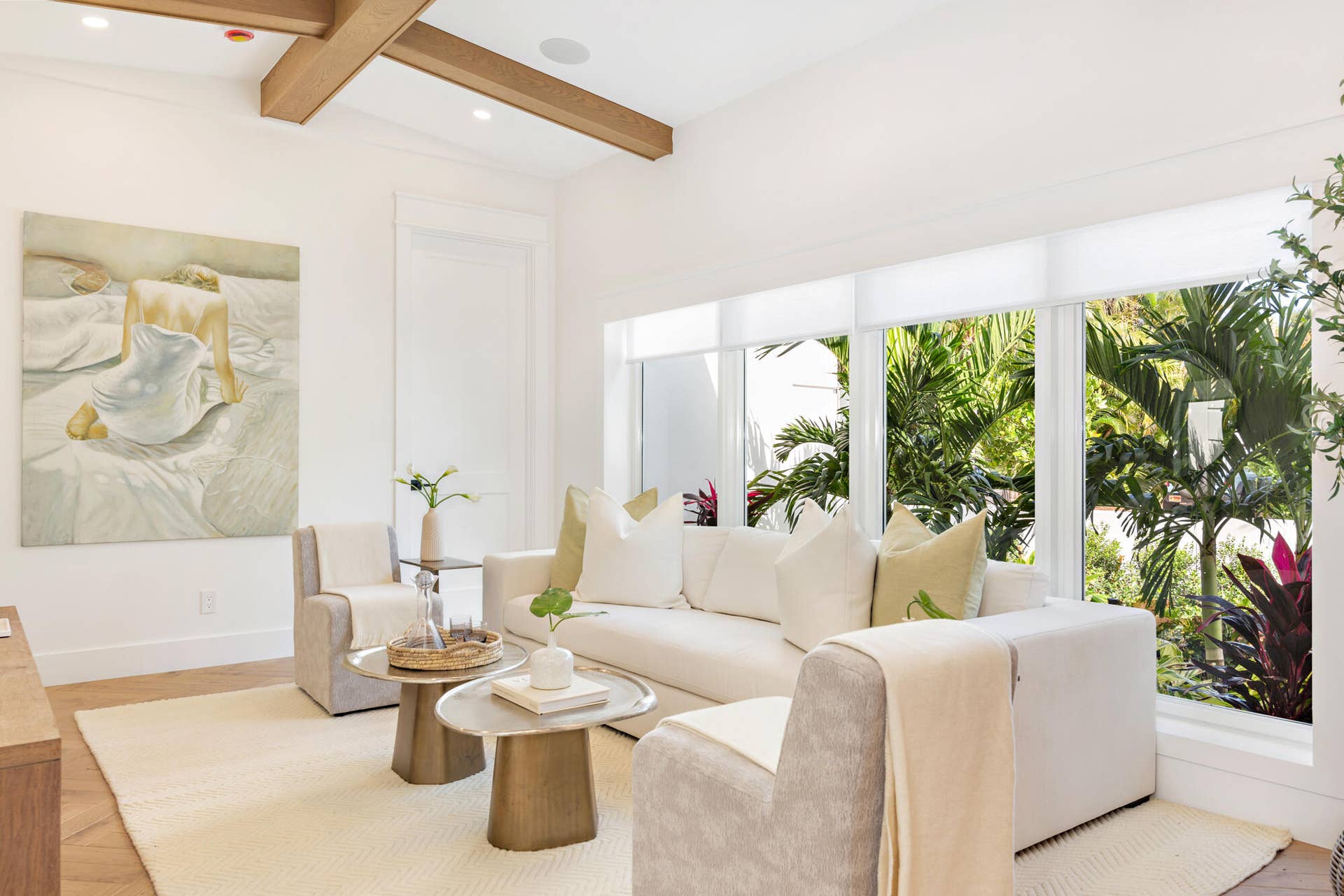 110 Greenwood Drive, West Palm Beach, FL 33405 Living Room
