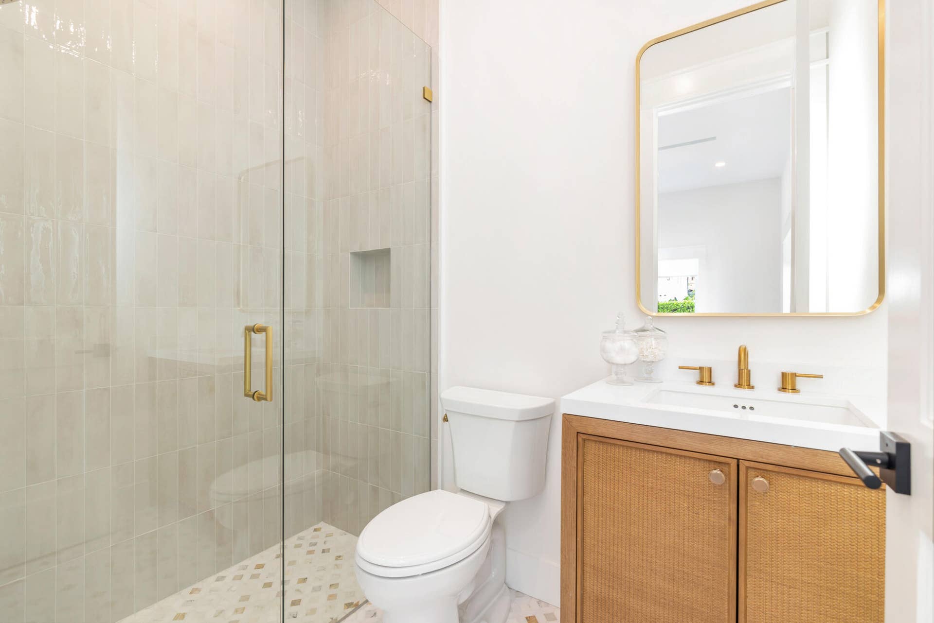 110 Greenwood Drive, West Palm Beach, FL 33405 Bathroom 2
