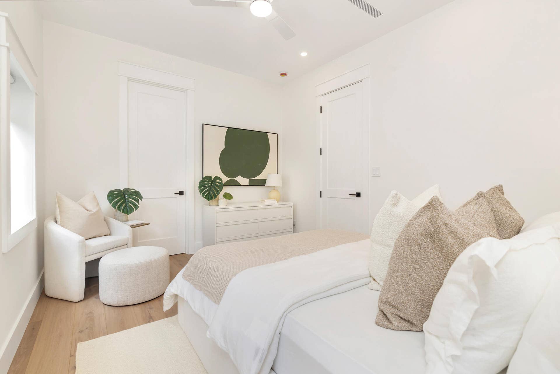 110 Greenwood Drive, West Palm Beach, FL 33405 Bedroom suite 2