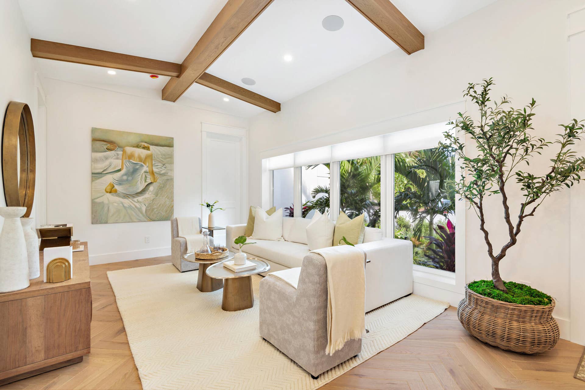 110 Greenwood Drive, West Palm Beach, FL 33405 Living Room