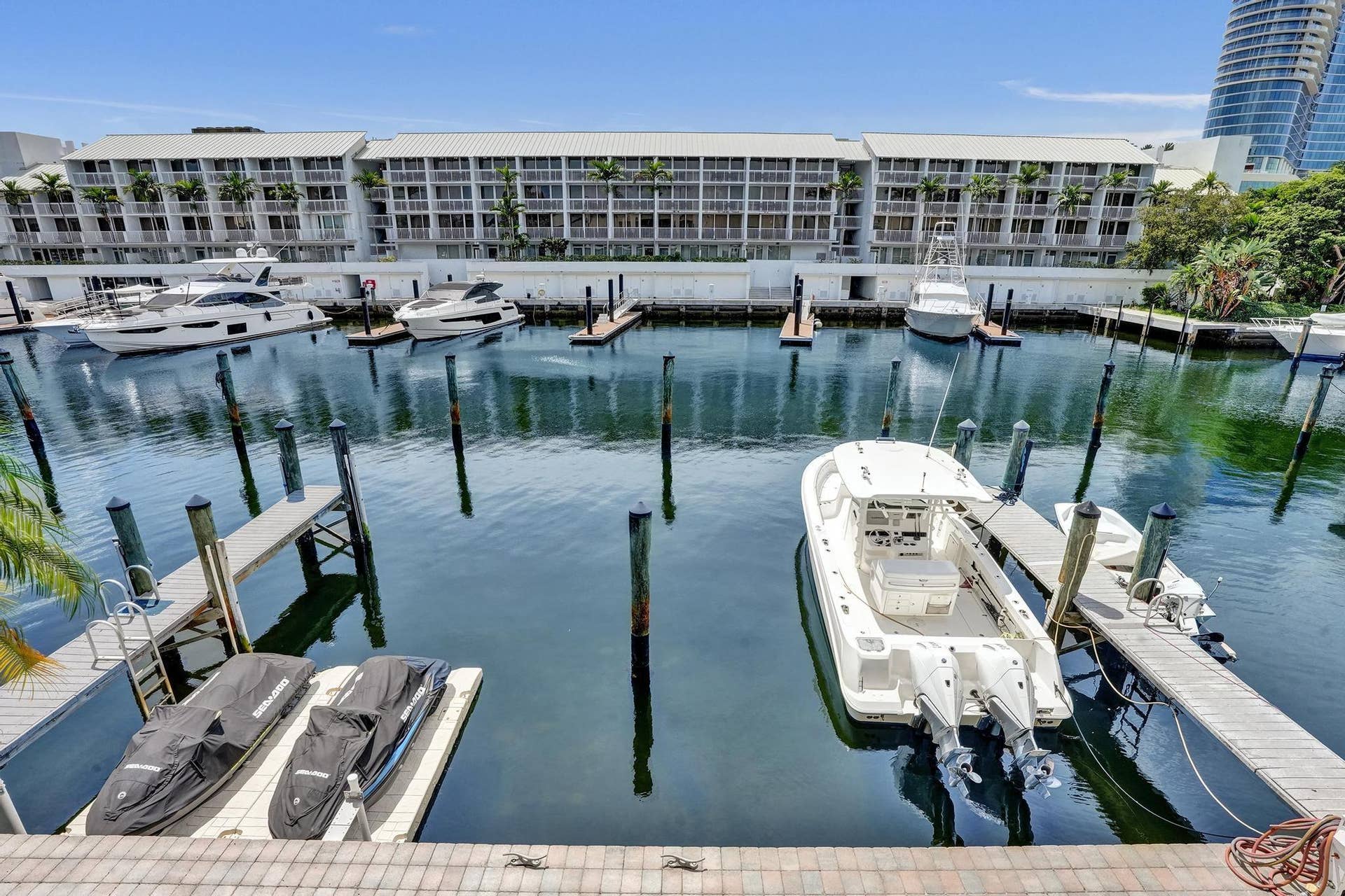15 Port Side Drive, #15, Fort Lauderdale, FL 33316 DSC02761
