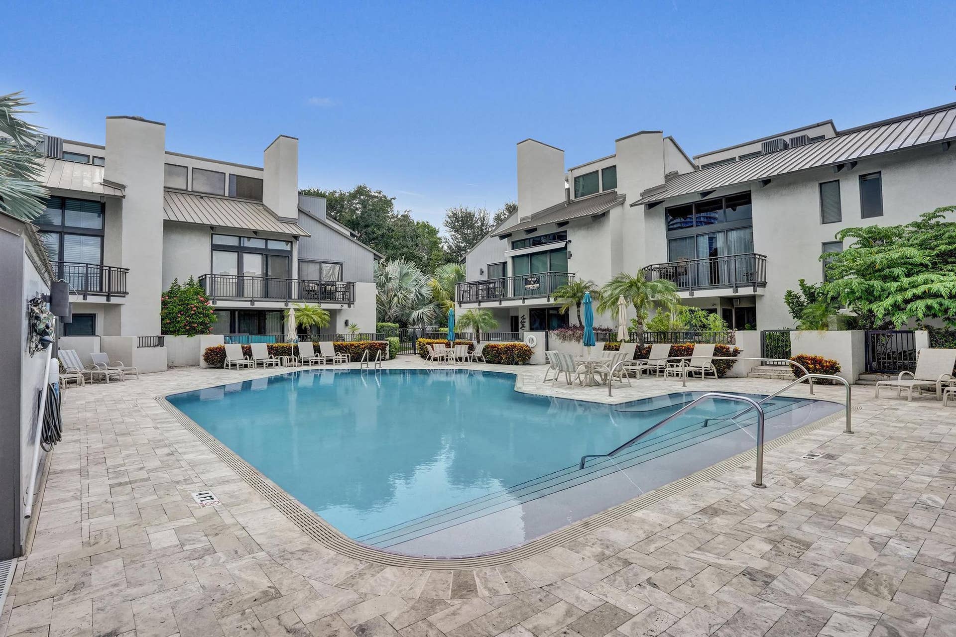 15 Port Side Drive, #15, Fort Lauderdale, FL 33316 DSC02887