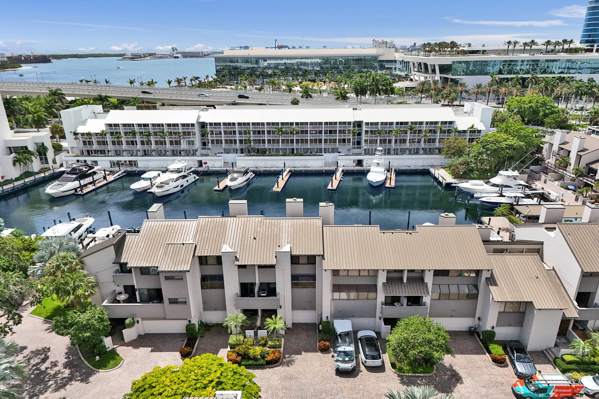 15 Port Side Drive, #15, Fort Lauderdale, FL 33316 2