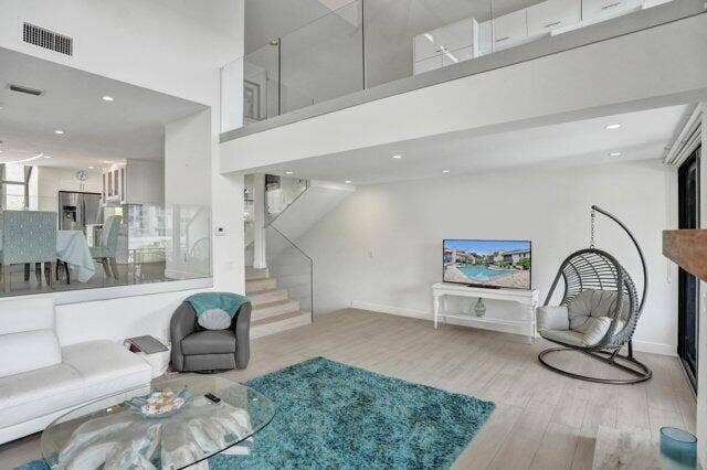 15 Port Side Drive, #15, Fort Lauderdale, FL 33316 THK3sFXq96qp5UehR4AJ@9bd1ca54a7