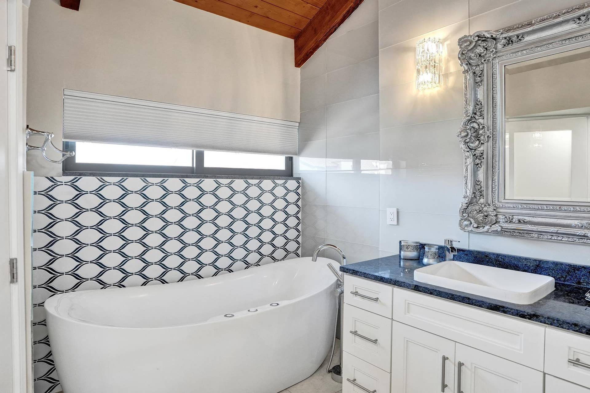 15 Port Side Drive, #15, Fort Lauderdale, FL 33316 DSC02851
