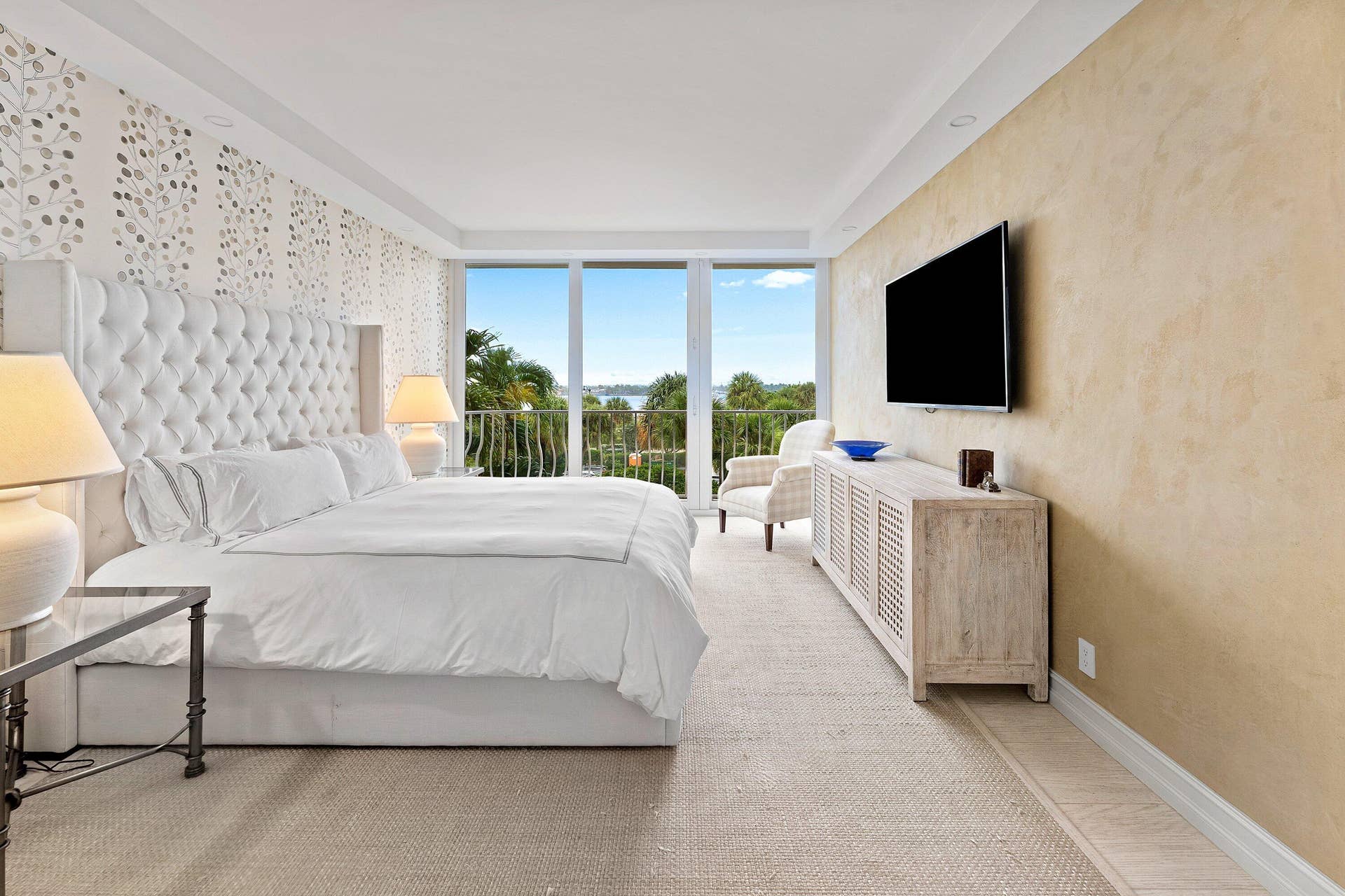 2000 S OCEAN Boulevard, #204S, Palm Beach, FL 33480 BEDROOM 2