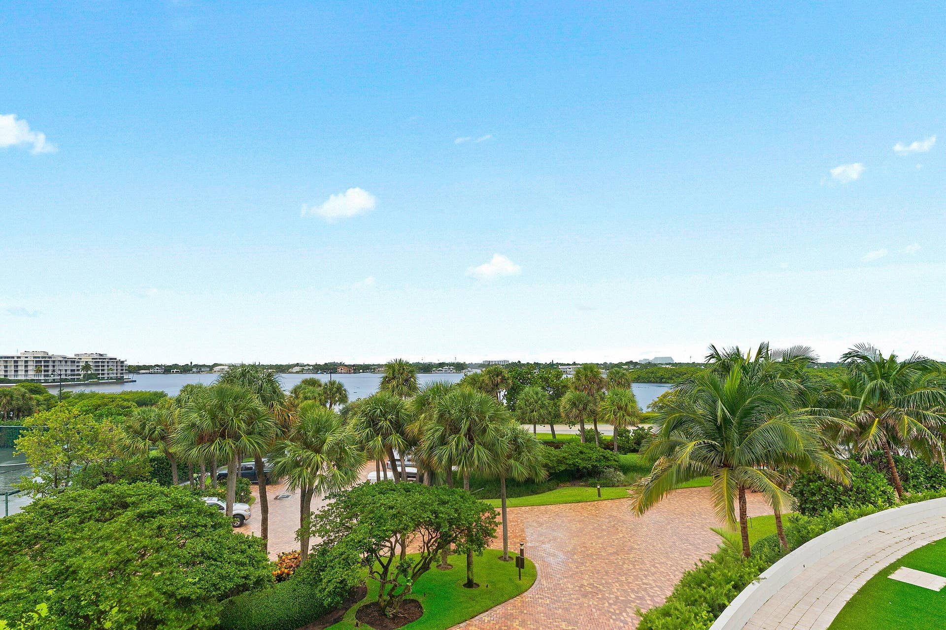 2000 S OCEAN Boulevard, #204S, Palm Beach, FL 33480 042-2000SouthOceanBoulevard-204S-PalmBea