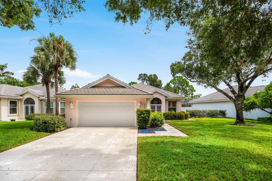 Property photo for 7708 SE BAY CEDAR Circle, Hobe Sound, FL