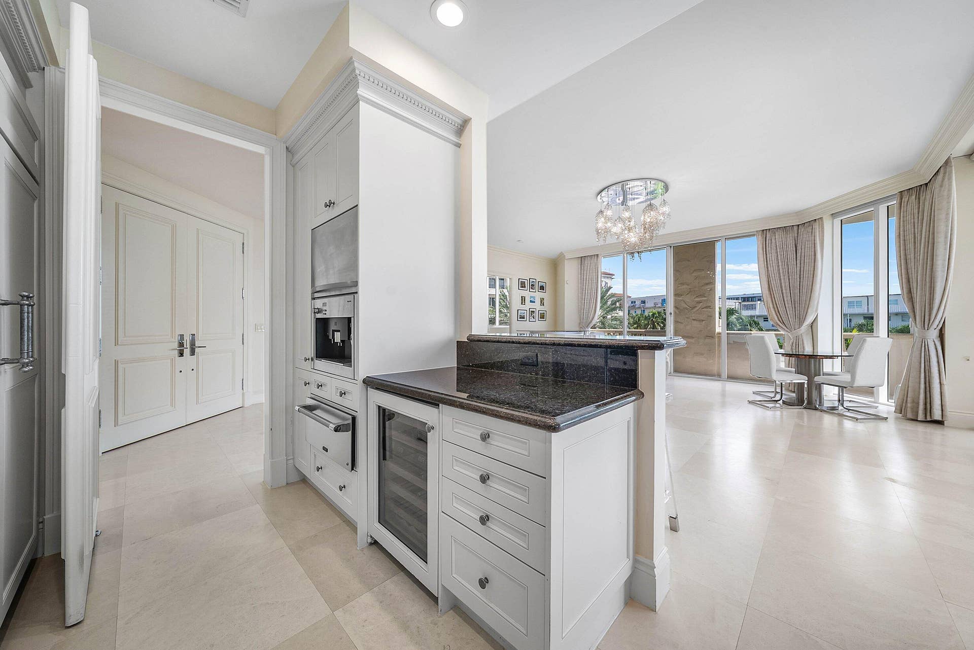 Palm Beach, Palm Beach, FL 33480 Kitchen