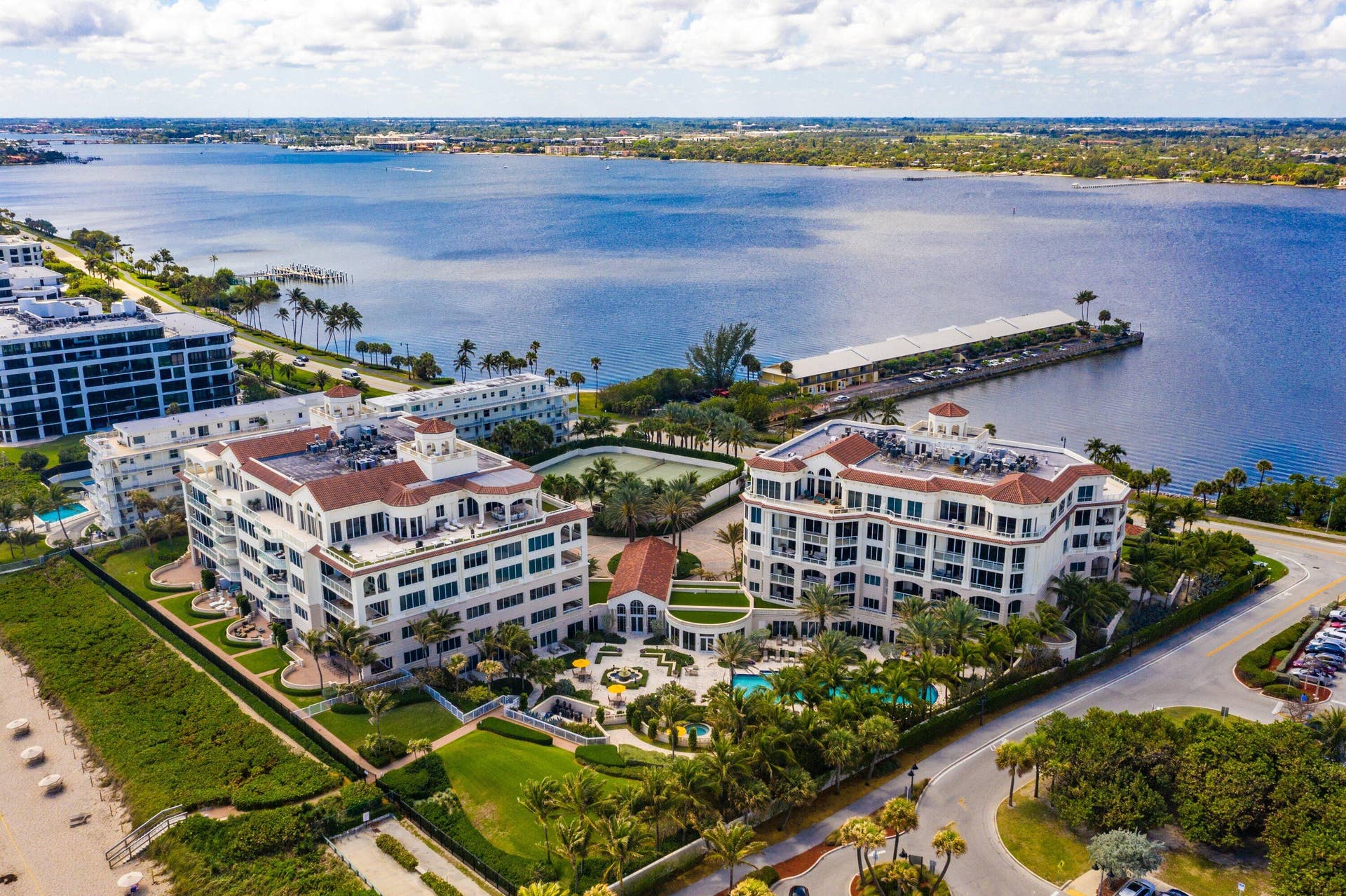 3000 S OCEAN Boulevard, #402, Palm Beach, FL 33480 Bellaria