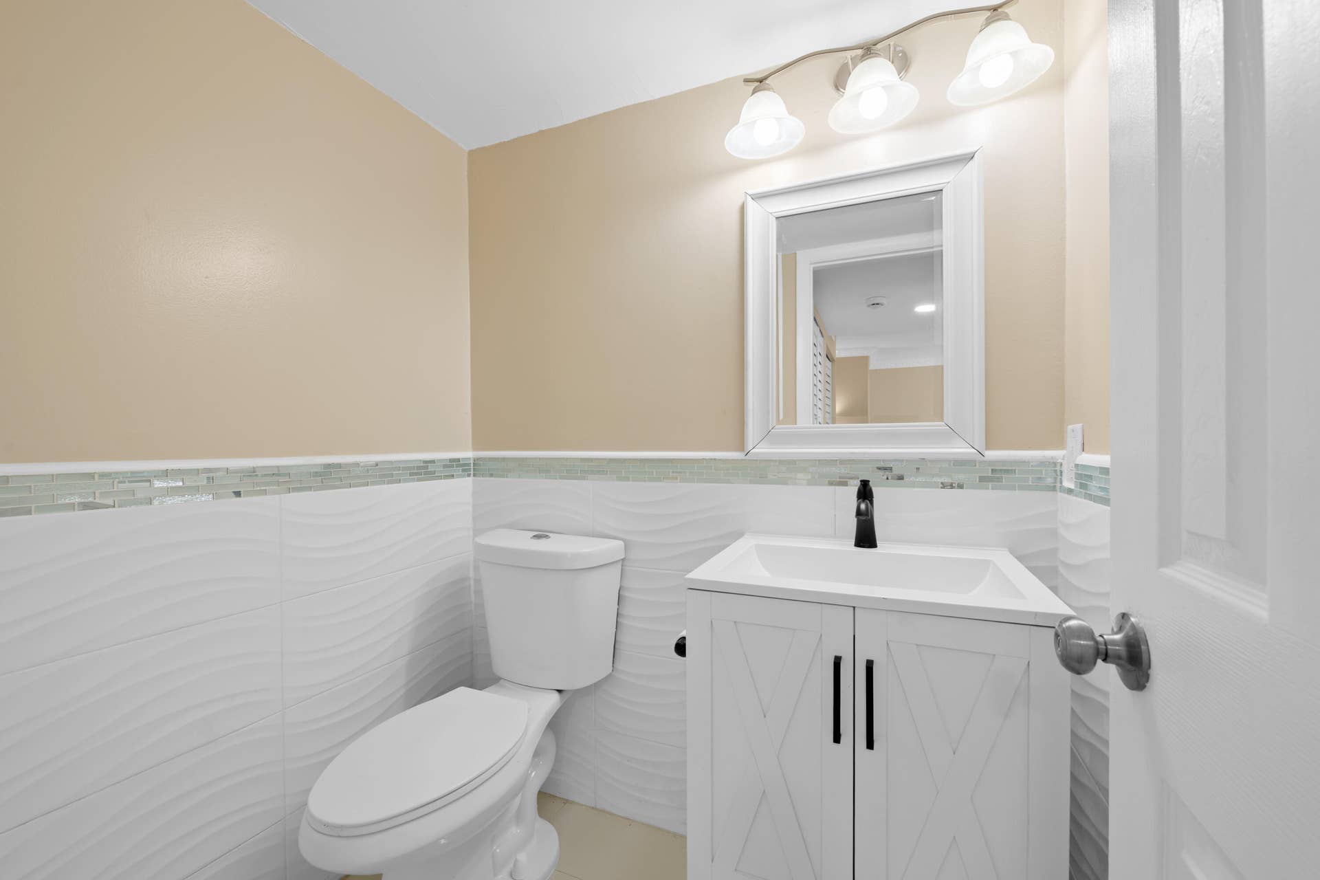 32 Wimbledon Lakes Drive, #221, Plantation, FL 33324 DSC_4359