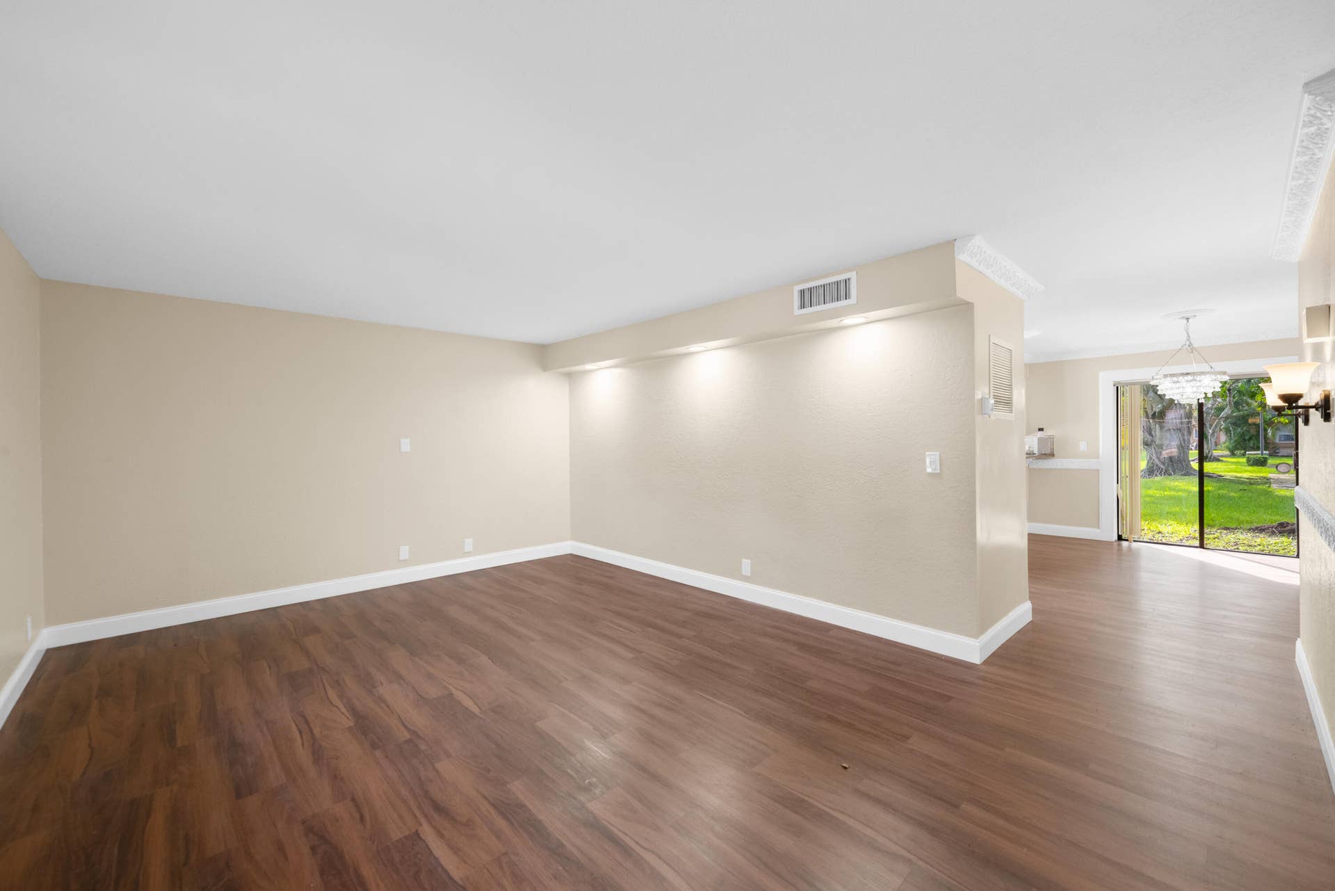 32 Wimbledon Lakes Drive, #221, Plantation, FL 33324 DSC_4392
