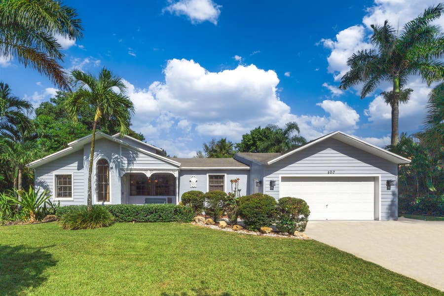 Property photo for 400 E Acre Drive, Plantation, FL