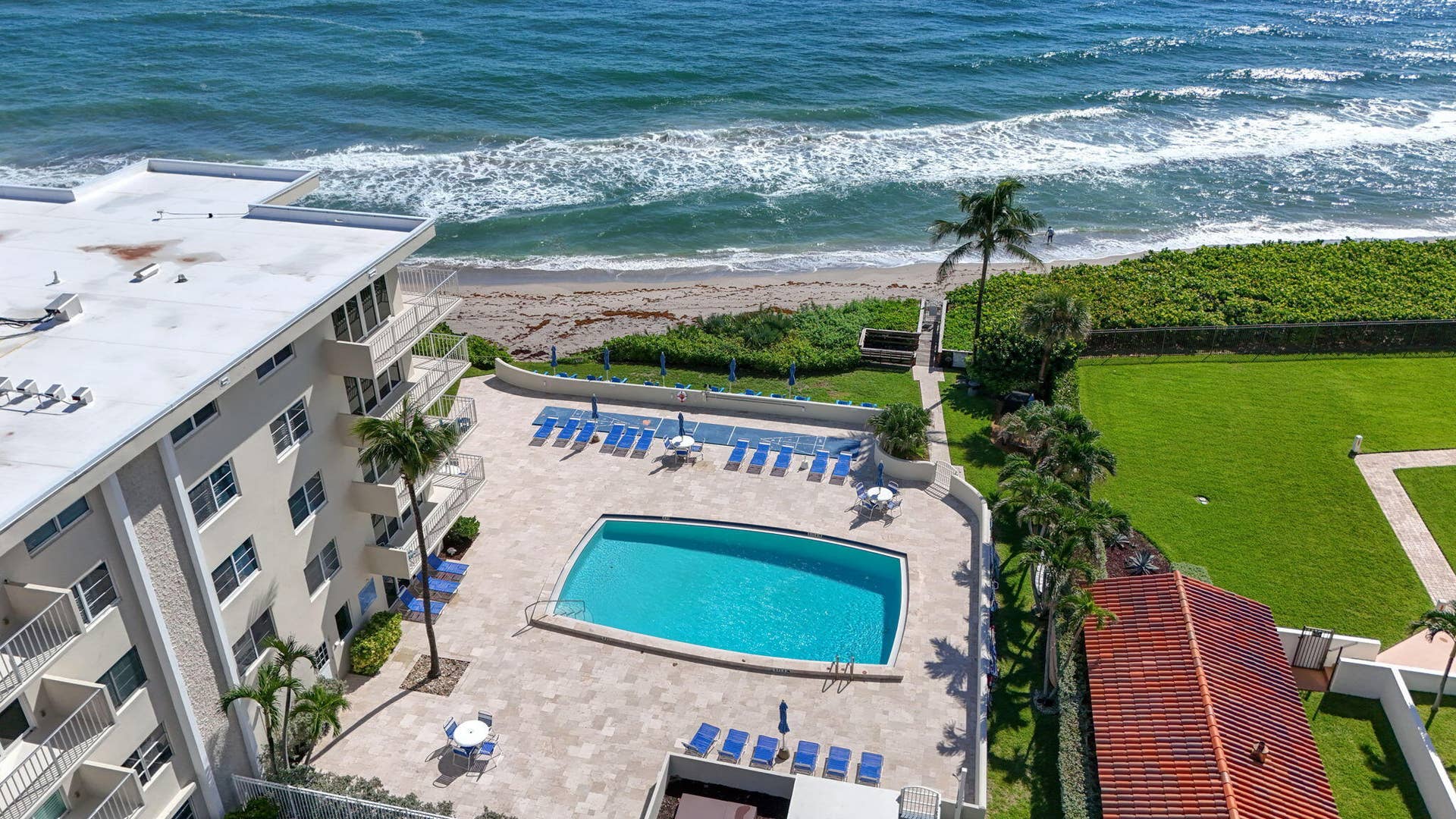 630 OCEAN Drive, #209, Juno Beach, FL 33408 34-web-or-mls-DJI_20260918225039_0934_D-
