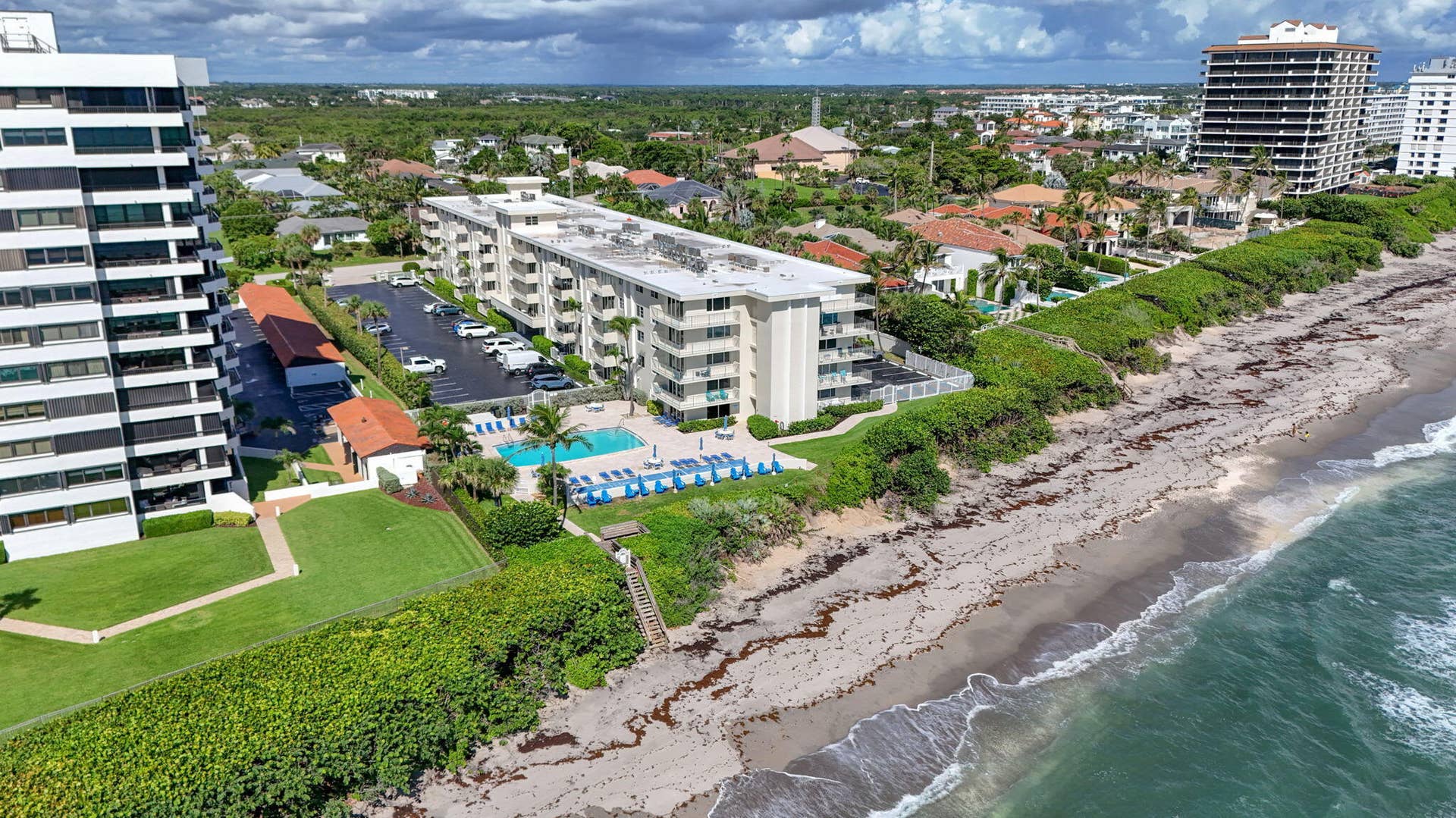 630 OCEAN Drive, #209, Juno Beach, FL 33408 39-web-or-mls-DJI_20260918224749_0892_D-