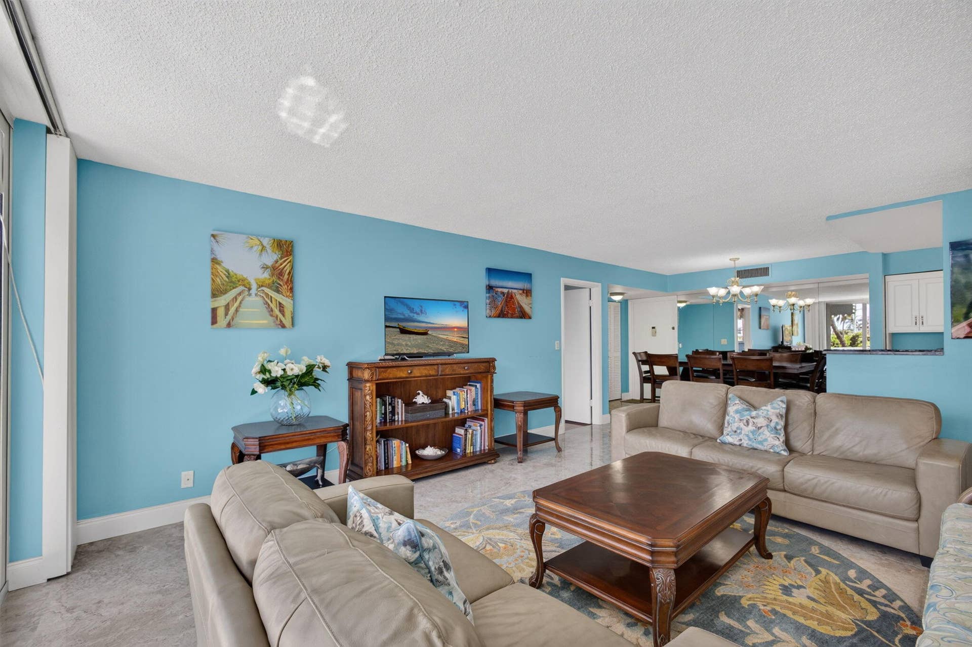 630 OCEAN Drive, #209, Juno Beach, FL 33408 Living Area
