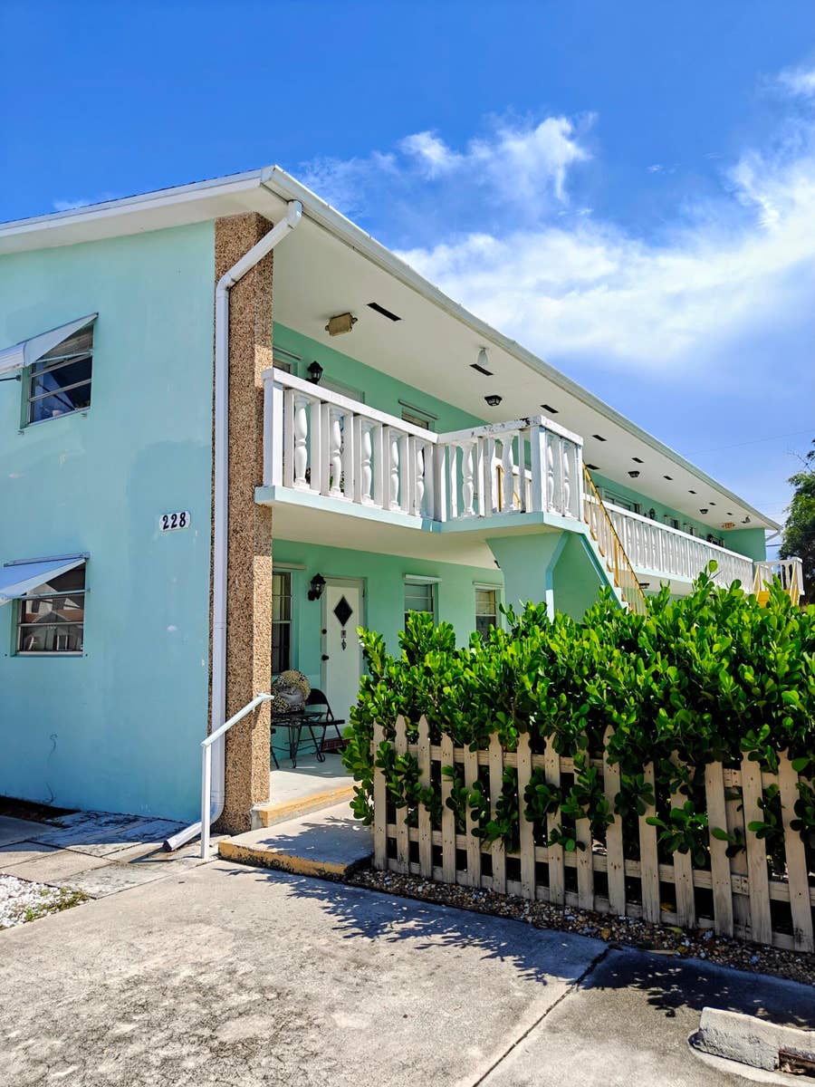 Property photo for 228 N Federal Highway, Lake Worth Beach, FL