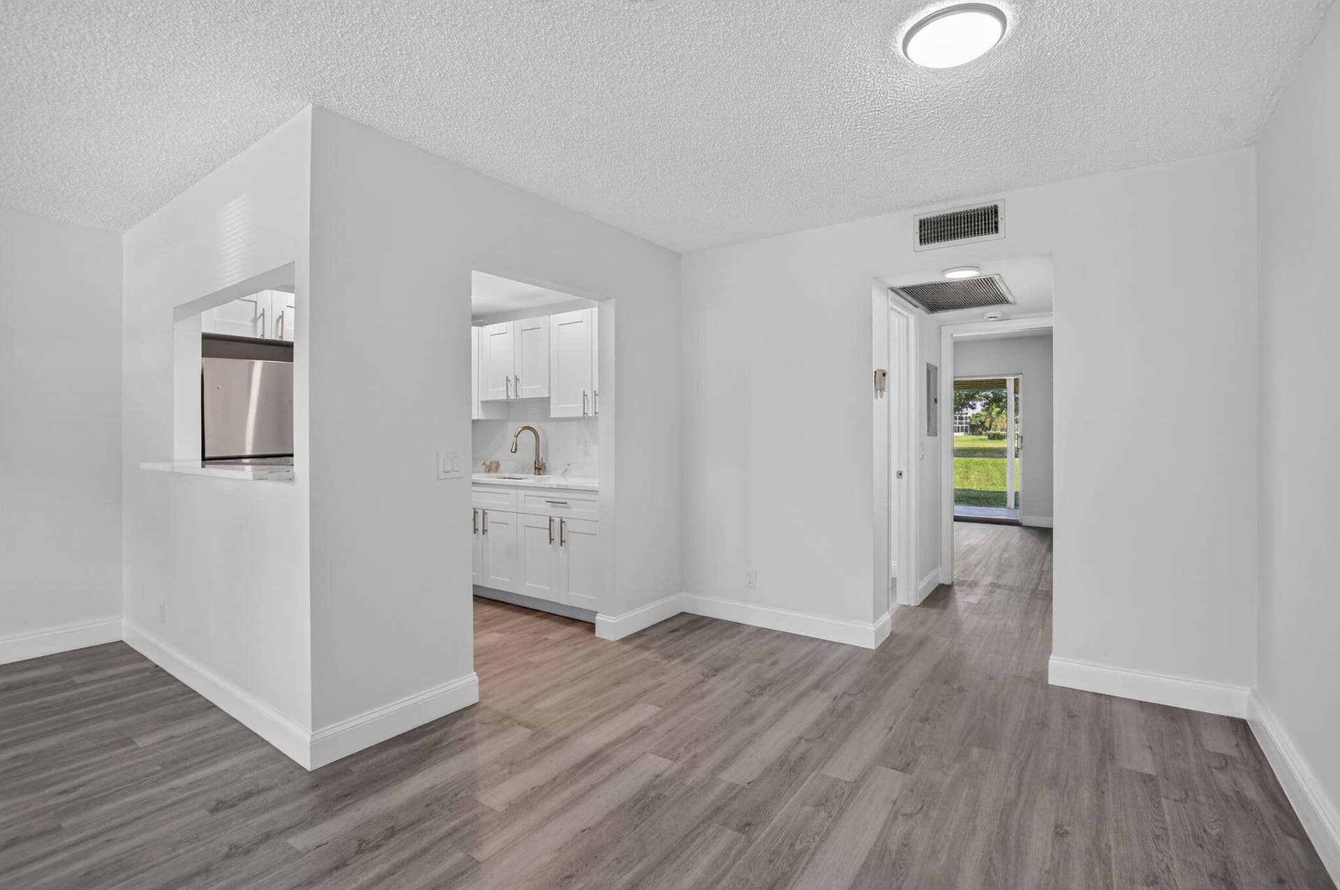 1038 Berkshire B, Deerfield Beach, FL 33442 17-web-or-mls-DSC_2749 - Copy