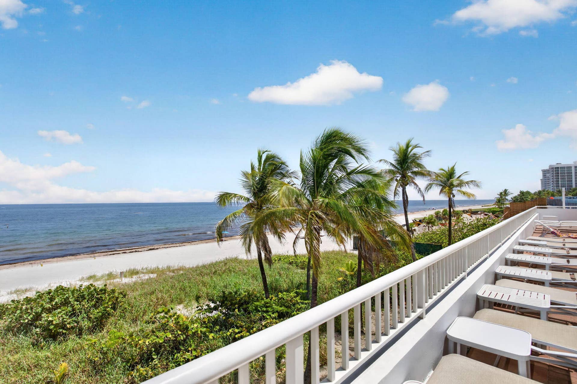 1370 S OCEAN Boulevard, #1705, Pompano Beach, Pompano Beach, FL 33062 Directly on the Sand