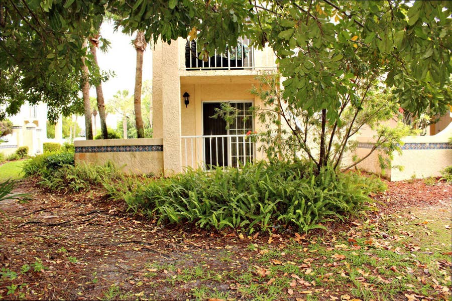 Property photo for 1604 SE Green Acres Circle, #T103, Port St Lucie, FL