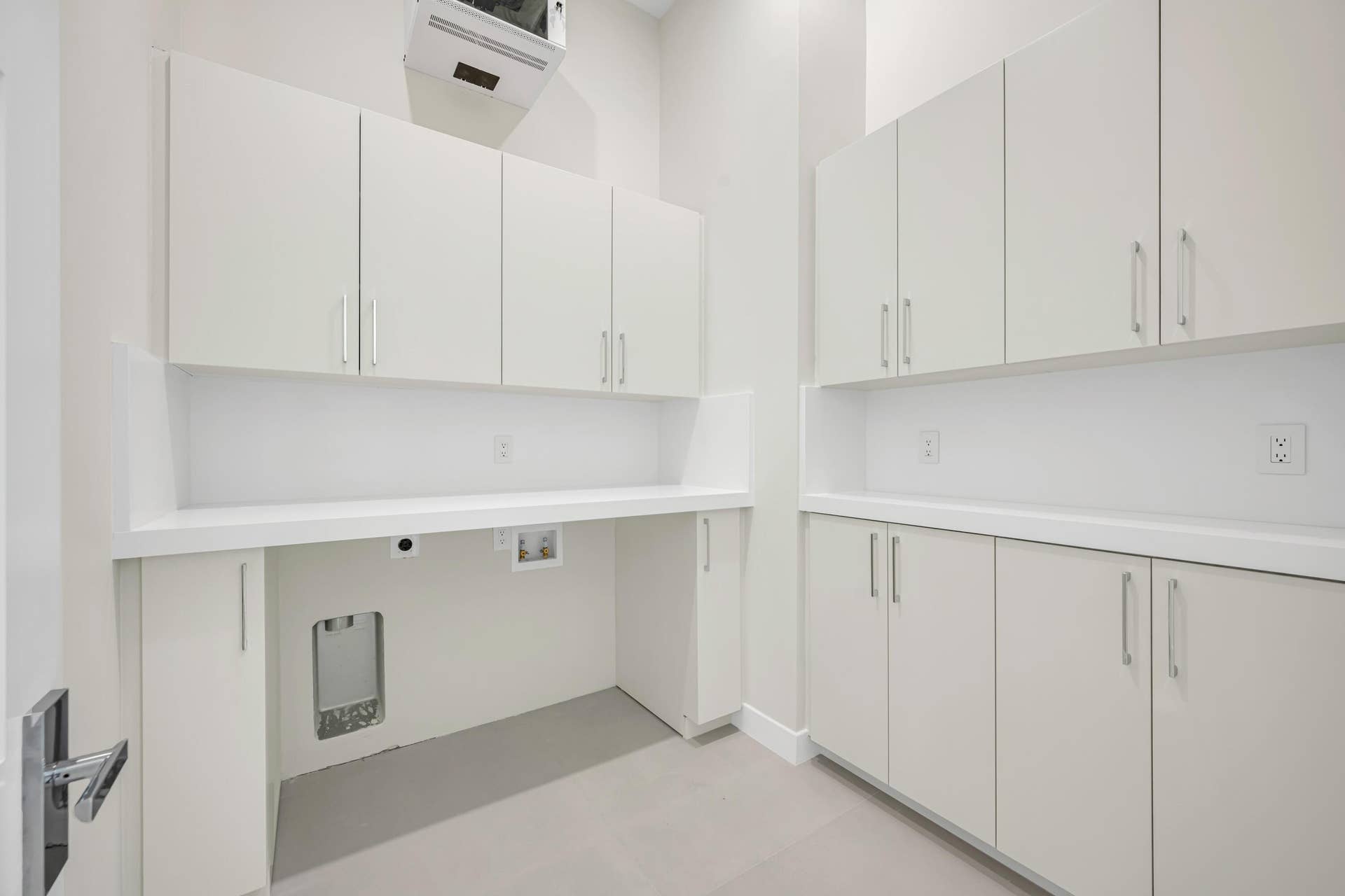 445 NE 11TH AVE-49