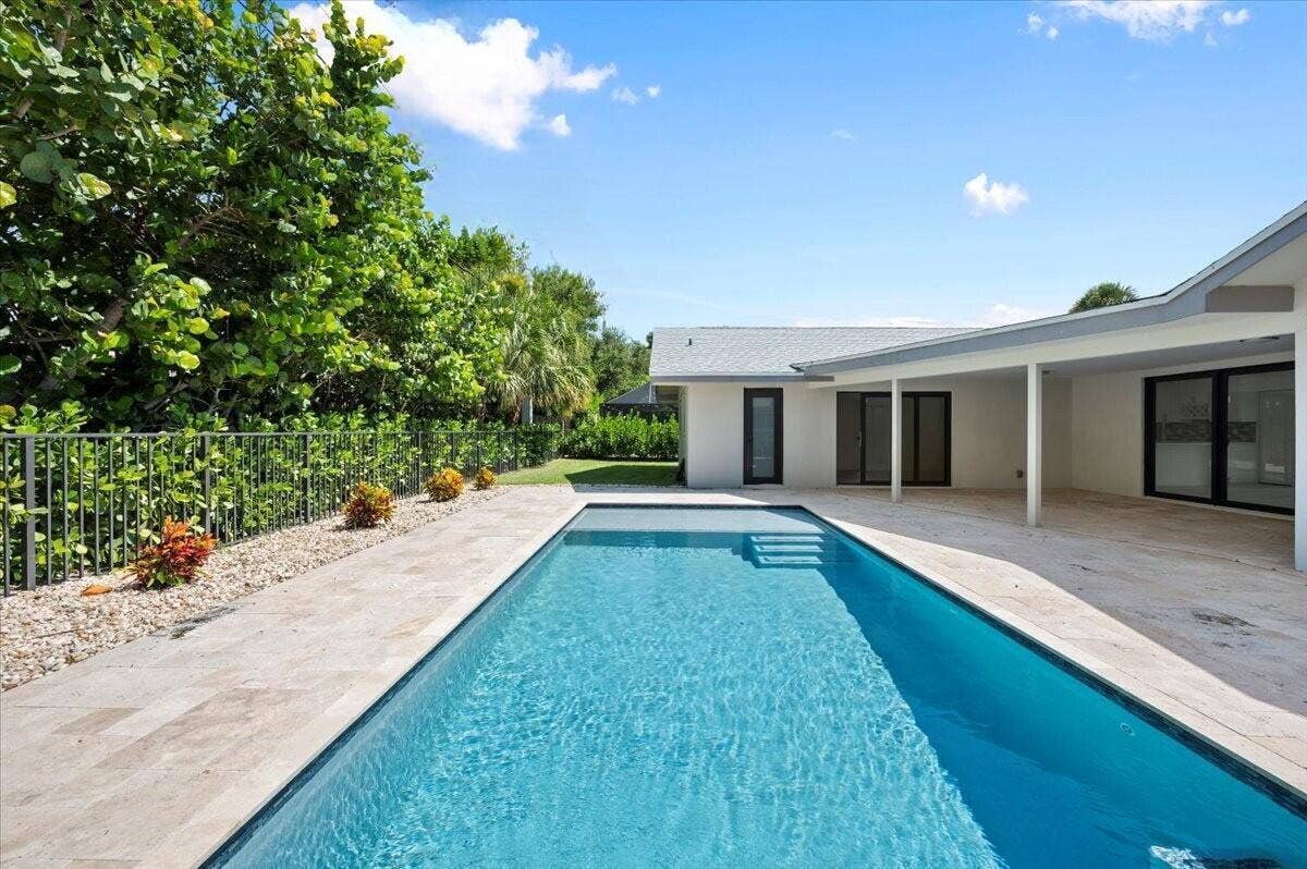 11569 Landing Place, North Palm Beach, FL 33408 6-LUX3390 - Edited