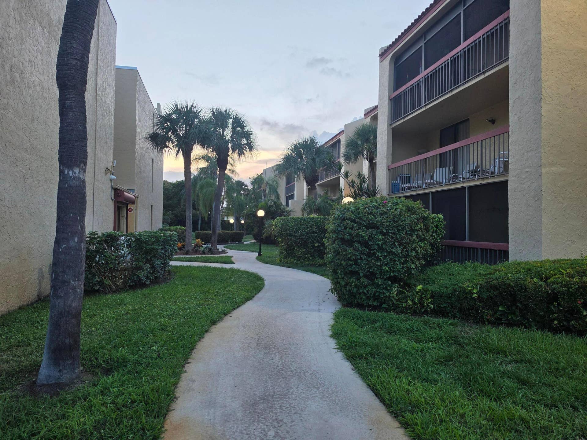 733 SE 1st Way, #102, Deerfield Beach, FL 33441 2