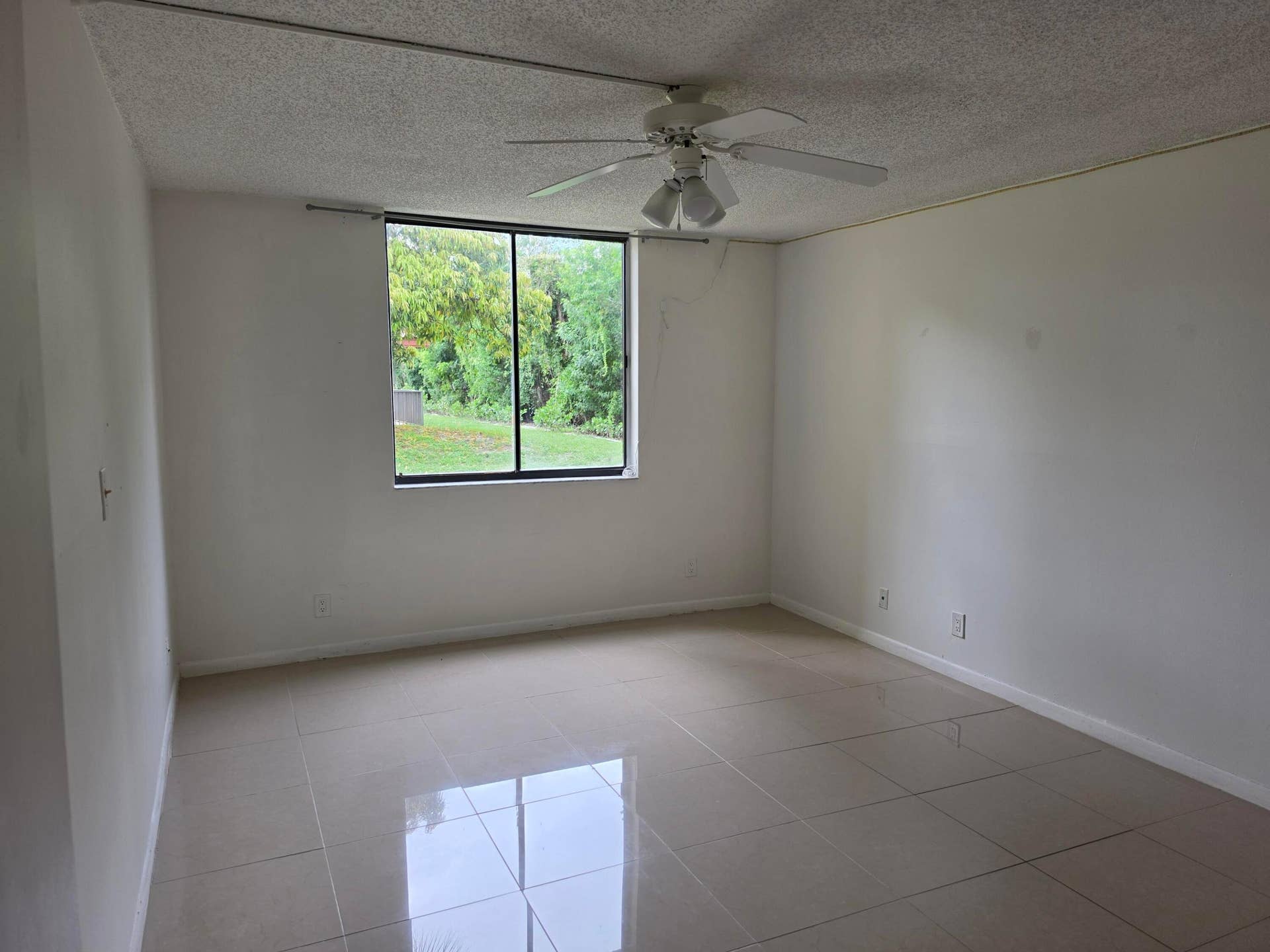 733 SE 1st Way, #102, Deerfield Beach, FL 33441 11