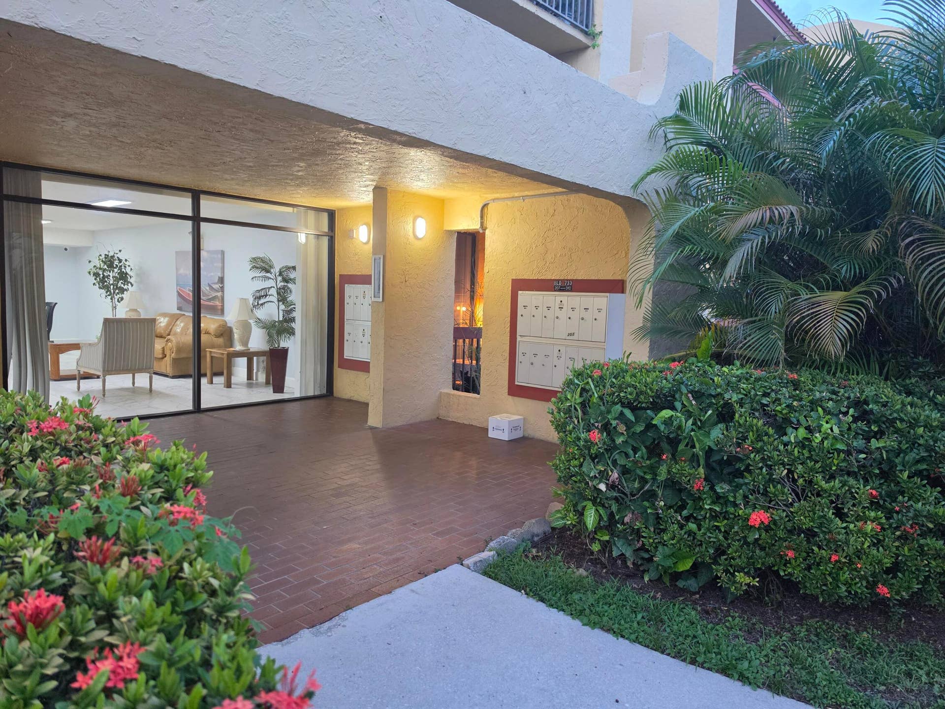 733 SE 1st Way, #102, Deerfield Beach, FL 33441 3