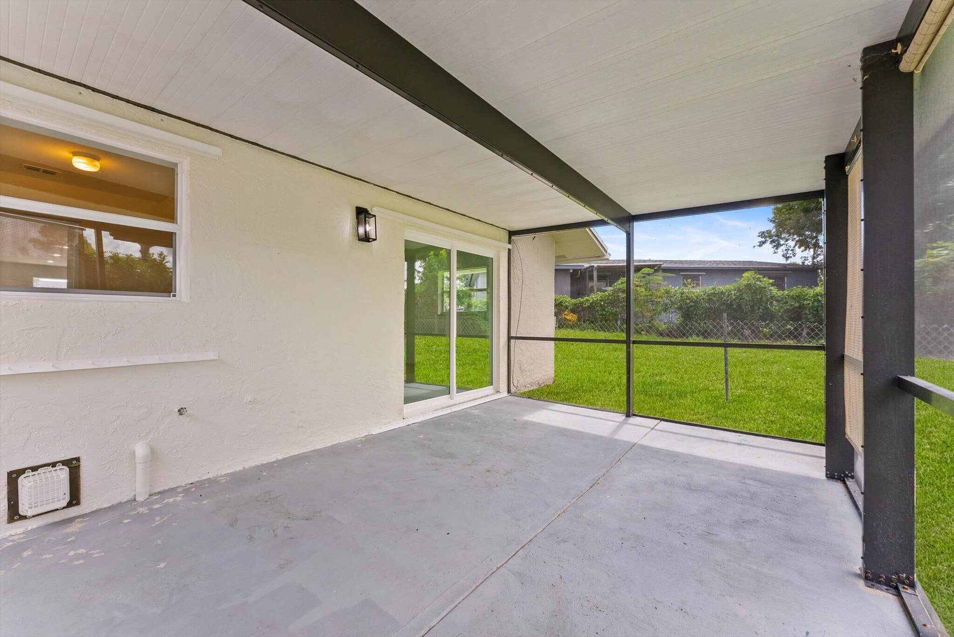 6873 S PLYMOUTH Drive S, Lake Worth, FL 33462 30-30