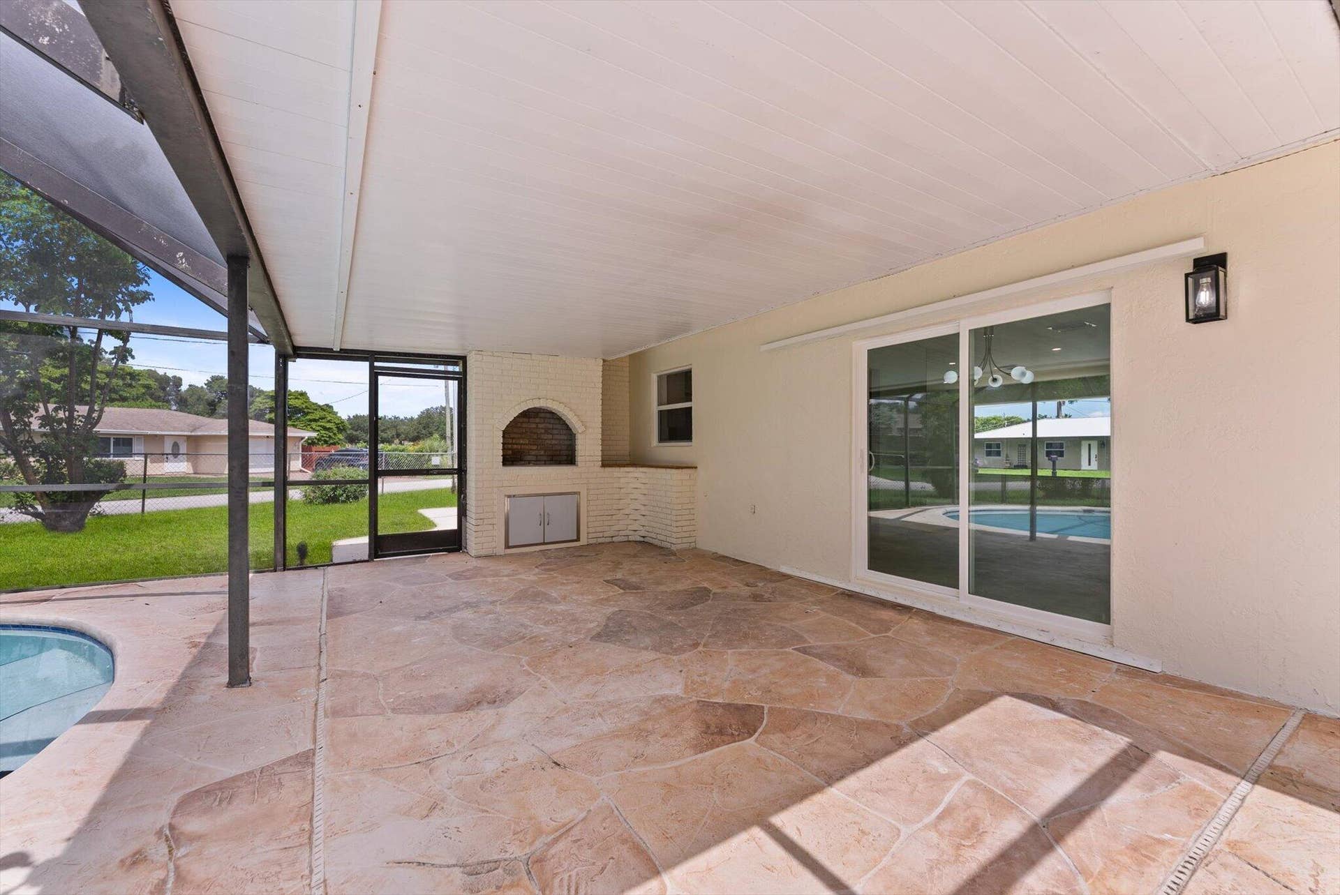 6873 S PLYMOUTH Drive S, Lake Worth, FL 33462 34-34