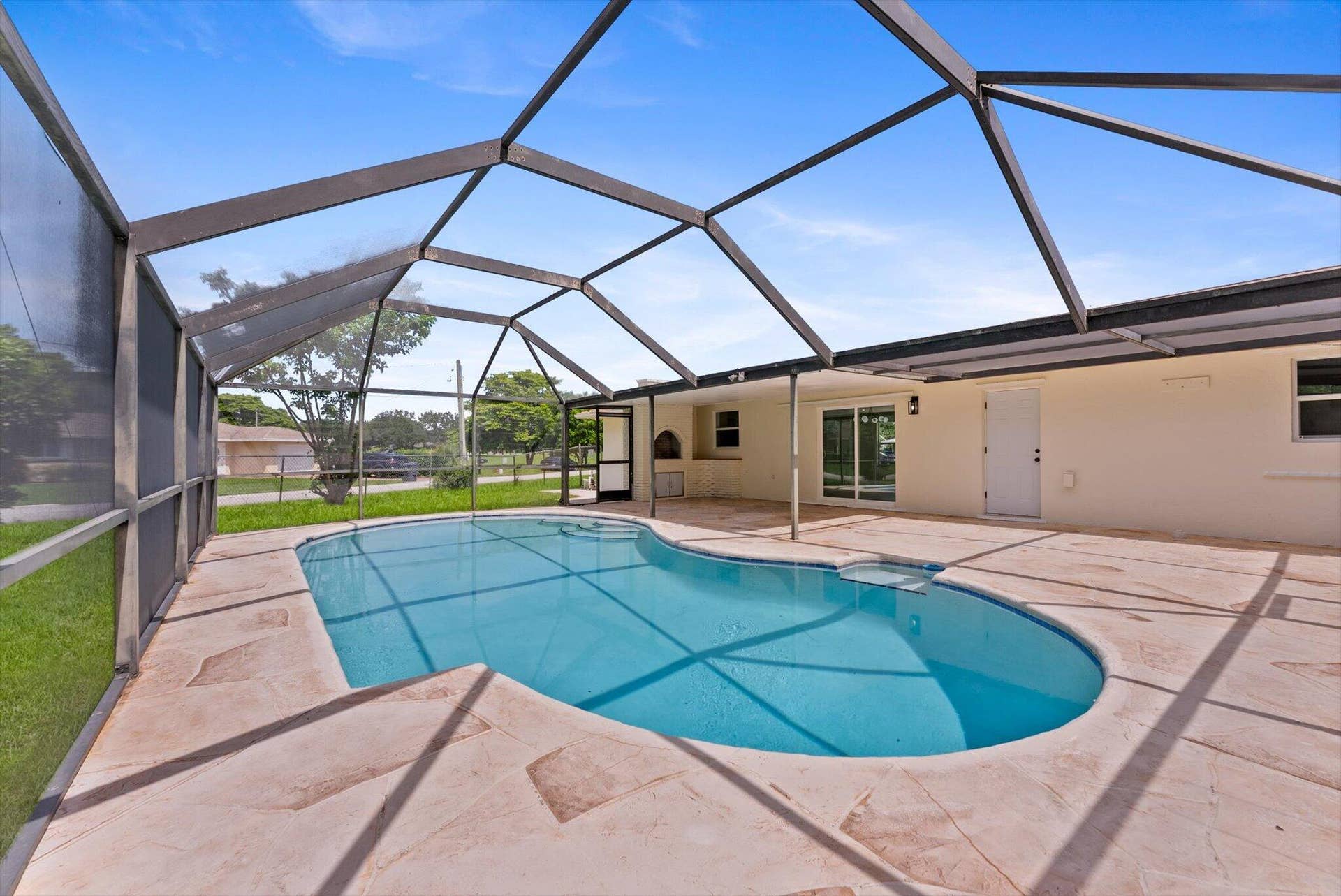 6873 S PLYMOUTH Drive S, Lake Worth, FL 33462 36-36