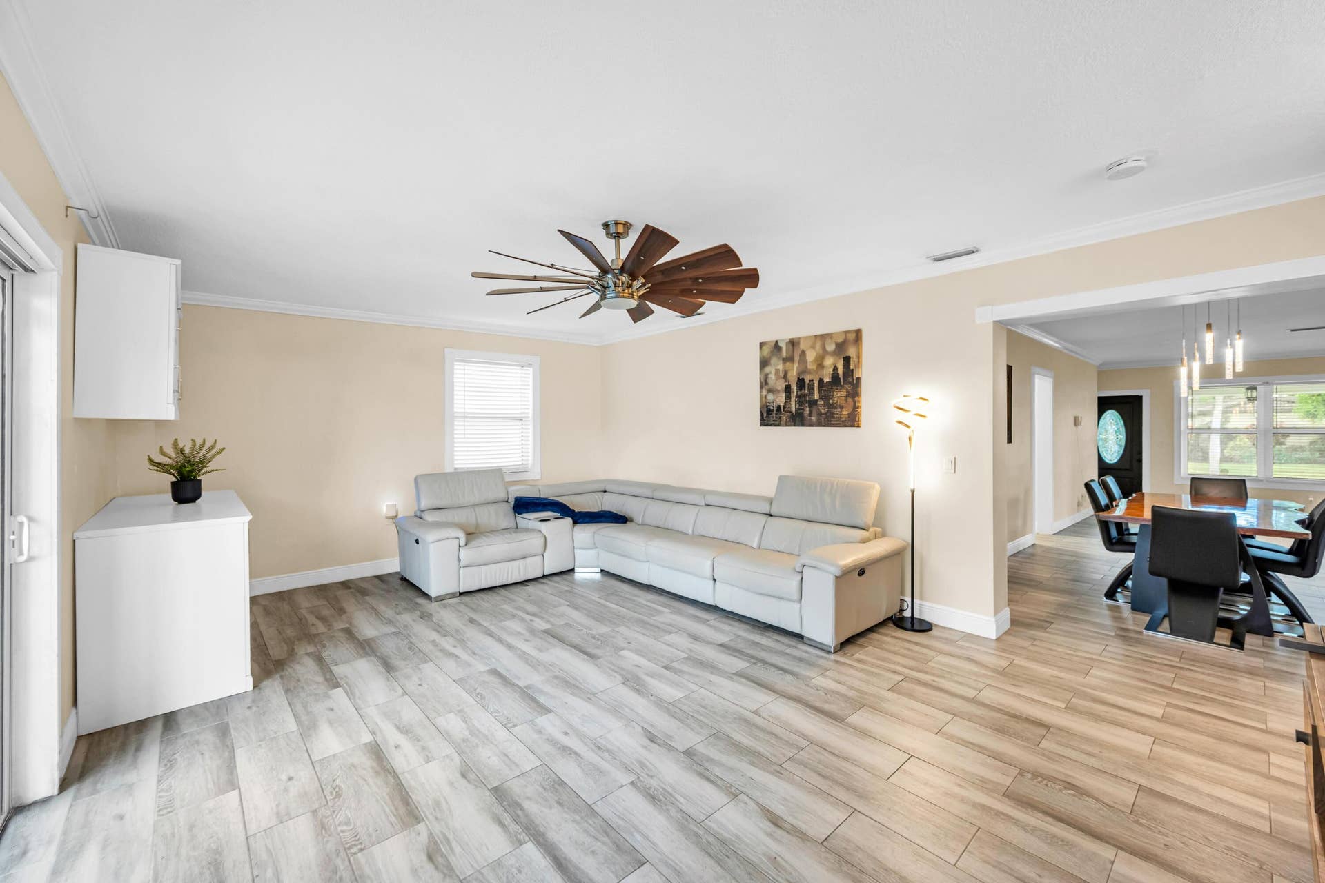 301 SE 3RD Terrace, Dania Beach, FL 33004 56