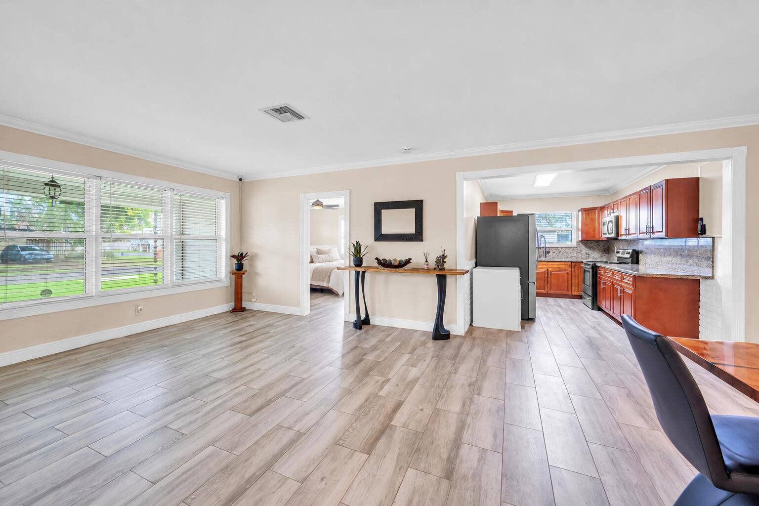 301 SE 3RD Terrace, Dania Beach, FL 33004 19