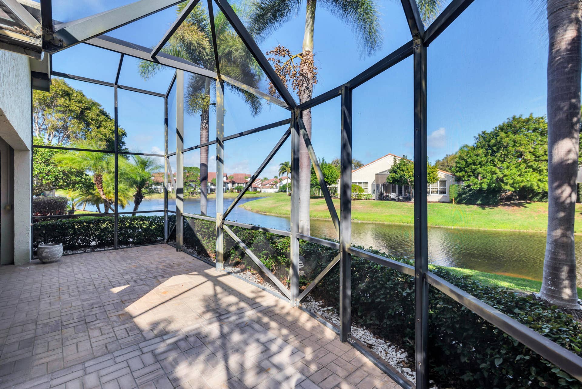 16440 RIVERWIND Drive, Jupiter, FL 33477 low-23