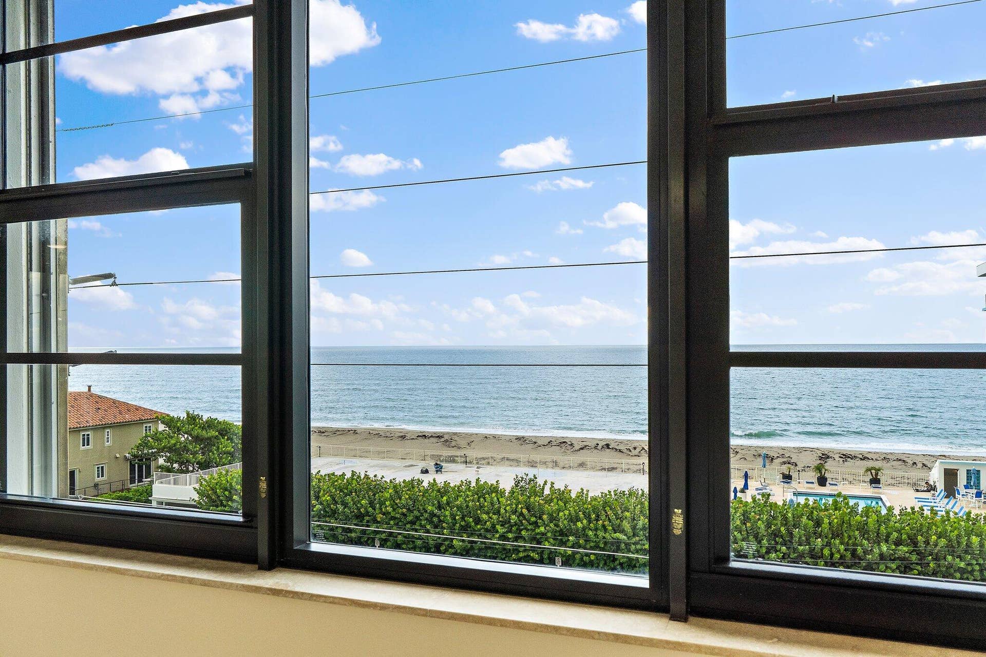 911 Ocean Drive, #506, Juno Beach, FL 33408 058-911OceanDr-506-JunoBeach-SMALL