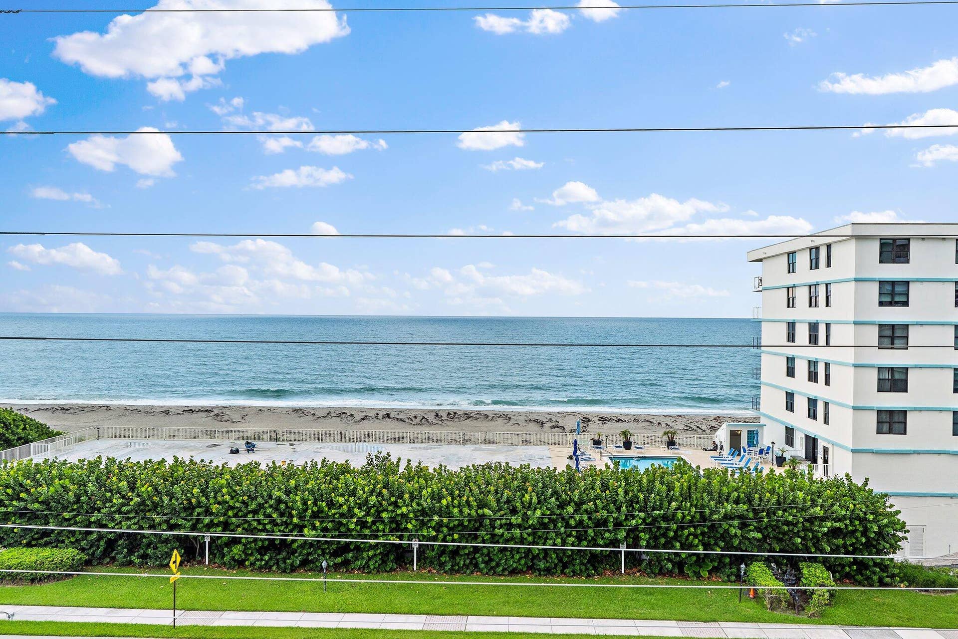 911 Ocean Drive, #506, Juno Beach, FL 33408 051-911OceanDr-506-JunoBeach-SMALL