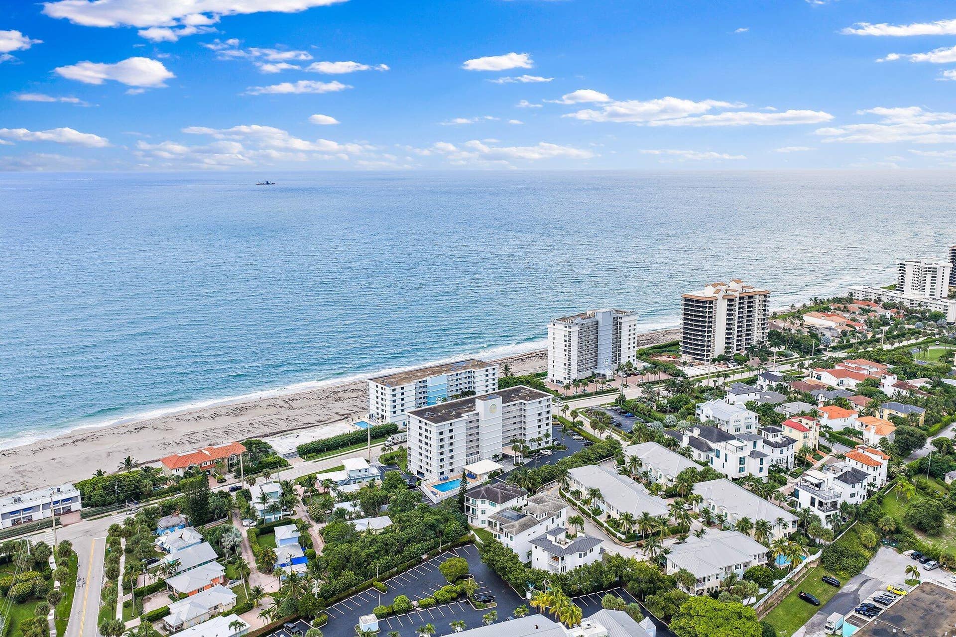 911 Ocean Drive, #506, Juno Beach, FL 33408 004-911OceanDr-506-JunoBeach-SMALL