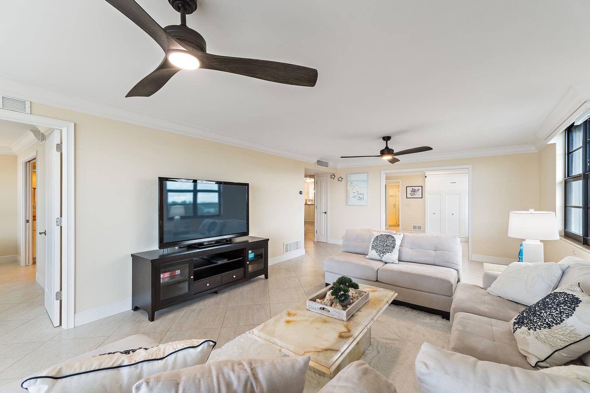 911 Ocean Drive, #506, Juno Beach, FL 33408 046-911OceanDr-506-JunoBeach-SMALL