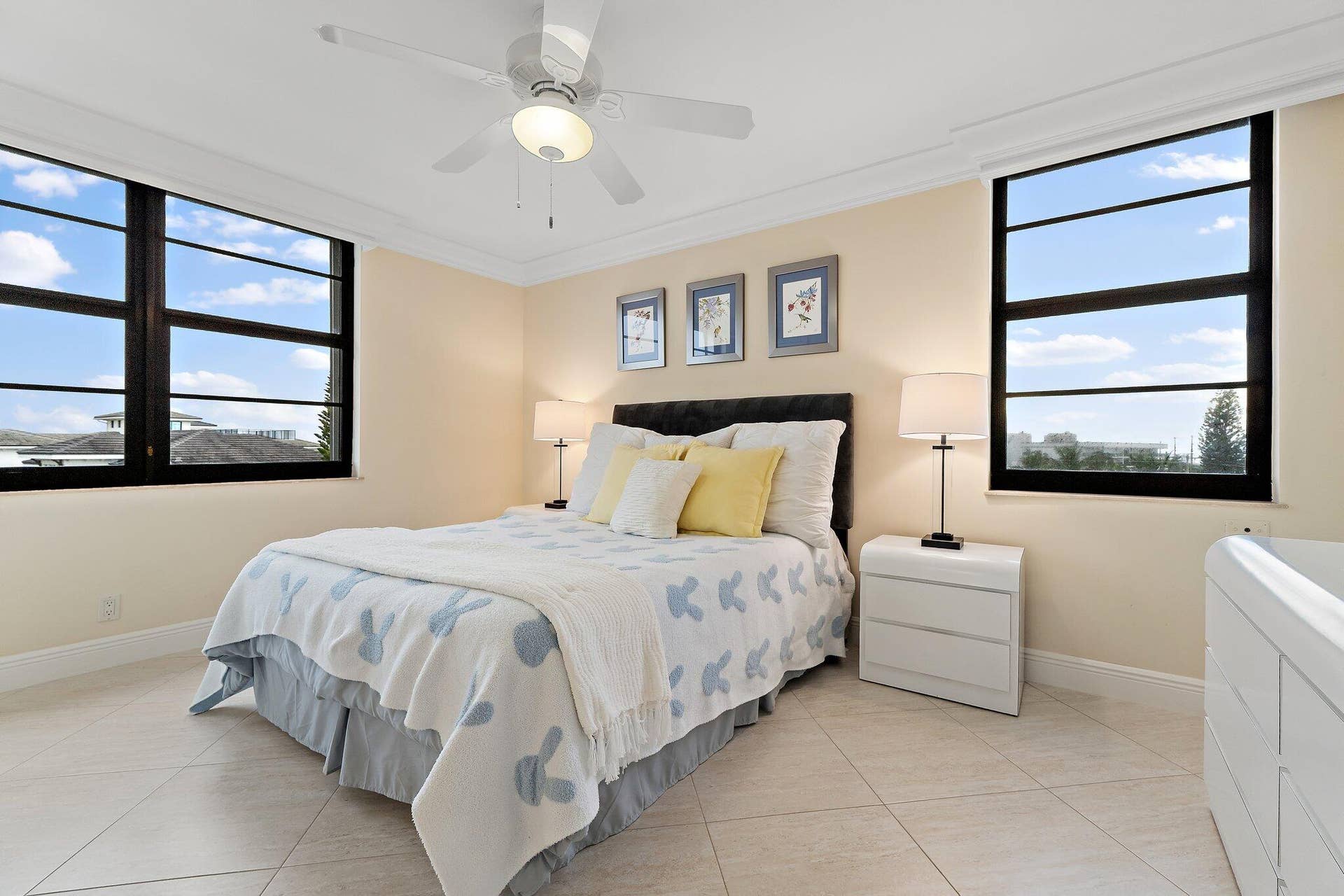 911 Ocean Drive, #506, Juno Beach, FL 33408 068-911OceanDr-506-JunoBeach-SMALL
