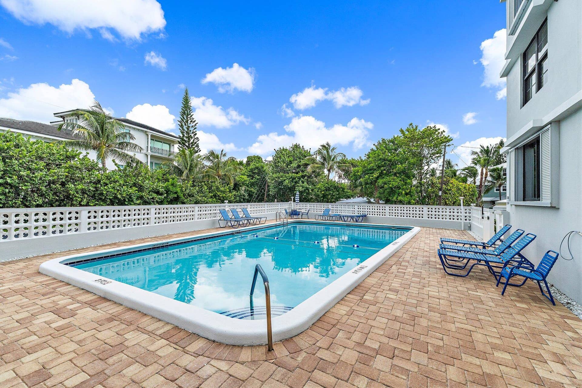 911 Ocean Drive, #506, Juno Beach, FL 33408 026-911OceanDr-506-JunoBeach-SMALL