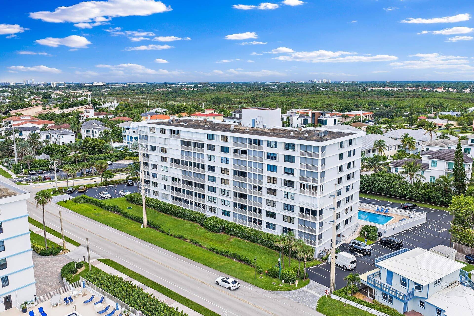 911 Ocean Drive, #506, Juno Beach, FL 33408 020-911OceanDr-506-JunoBeach-SMALL