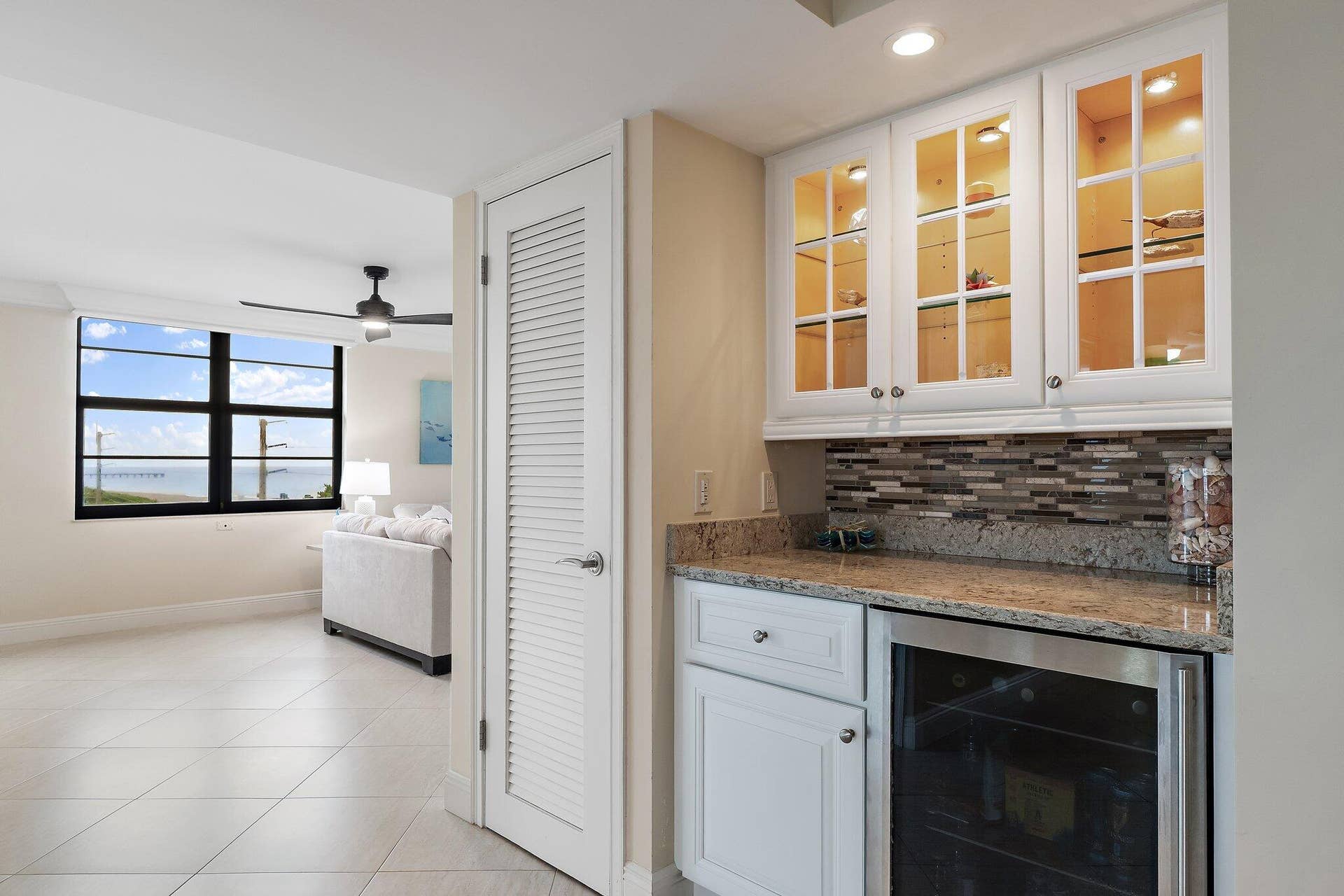 911 Ocean Drive, #506, Juno Beach, FL 33408 040-911OceanDr-506-JunoBeach-SMALL