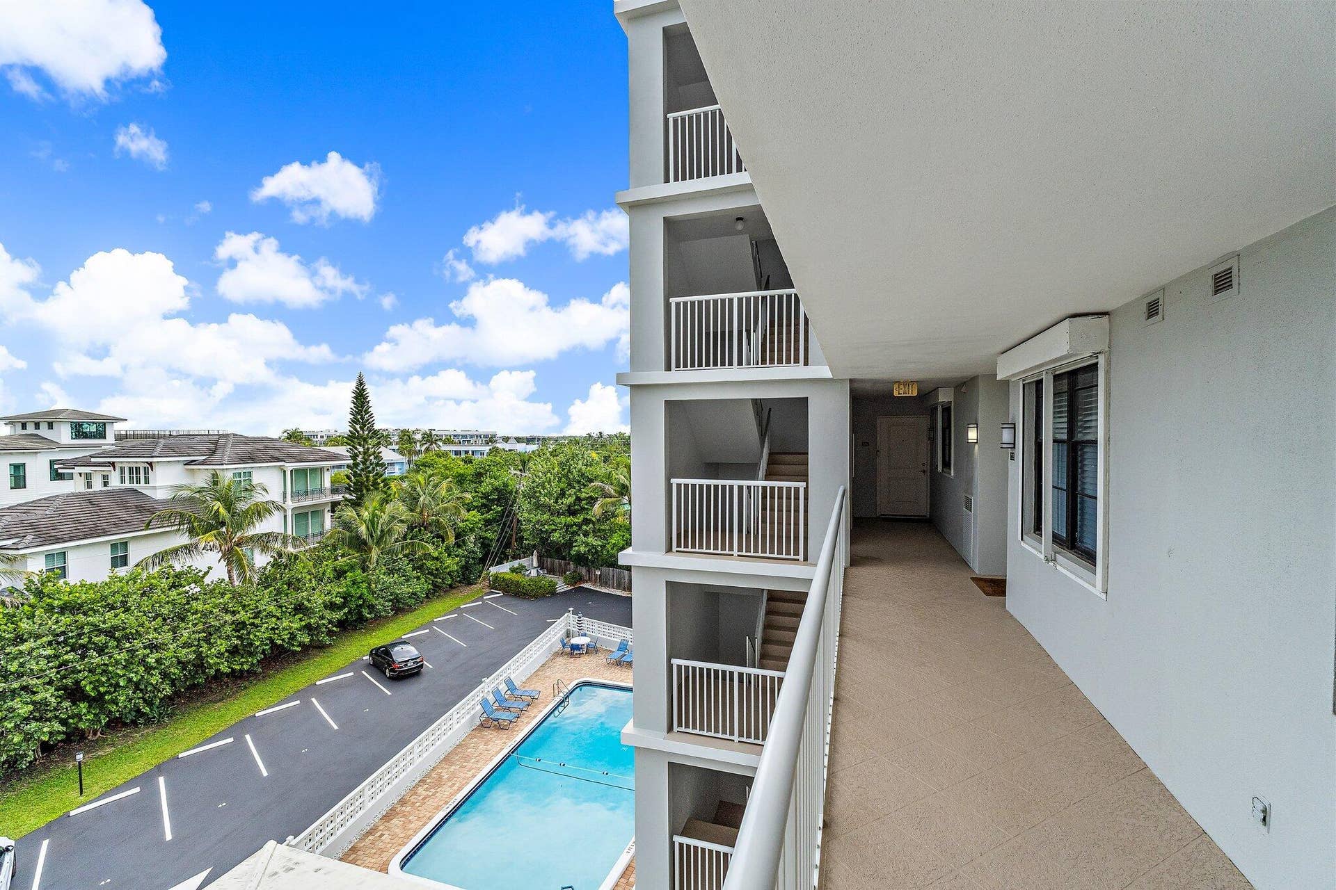911 Ocean Drive, #506, Juno Beach, FL 33408 028-911OceanDr-506-JunoBeach-SMALL