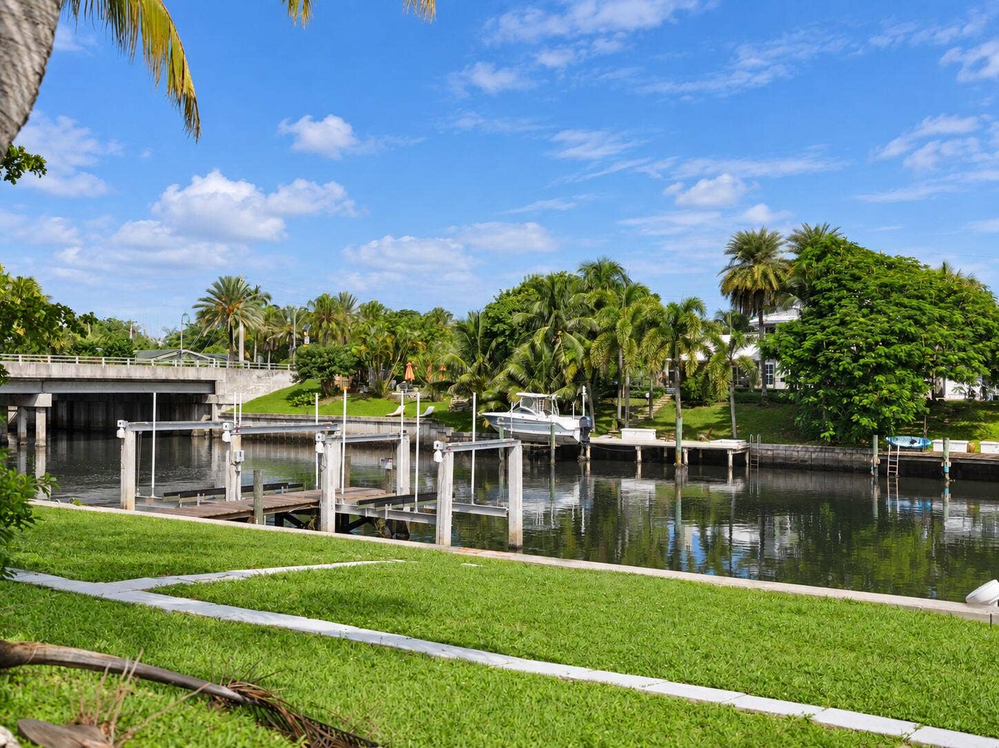 2614 Amherst Lane, Lake Worth Beach, FL 33460 2614Almherst024