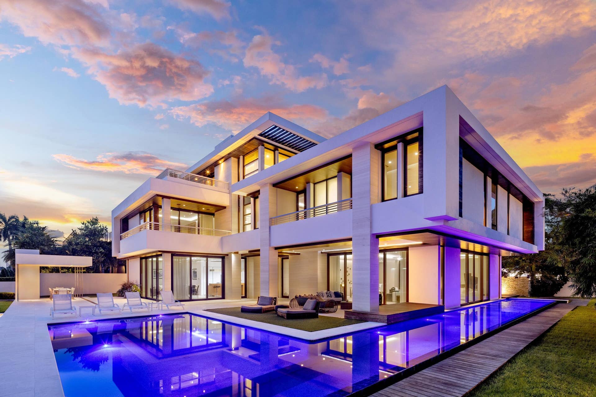 10 Pelican Drive, Fort Lauderdale, FL 33301 Twilight