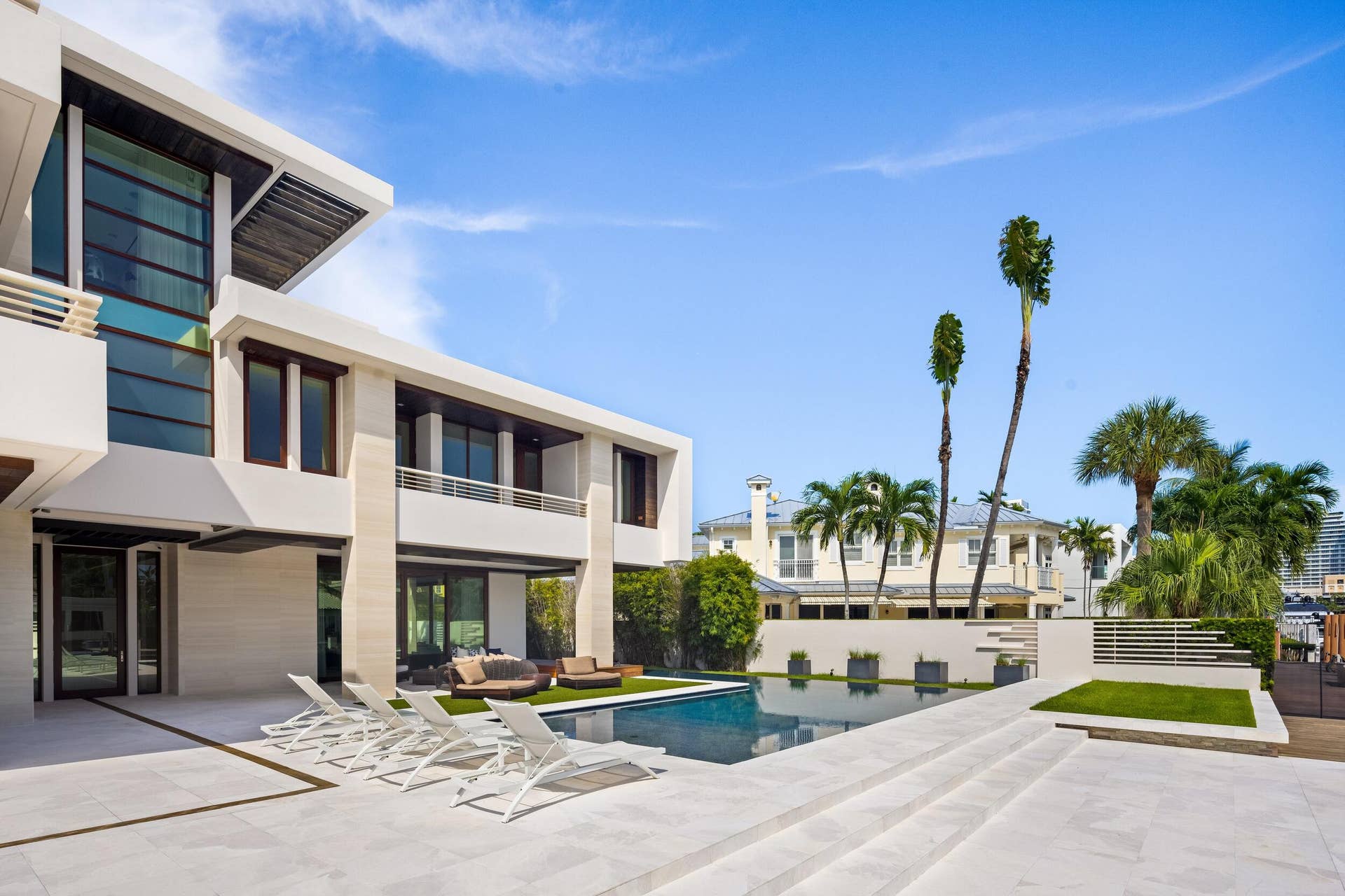 10 Pelican Drive, Fort Lauderdale, FL 33301 Pool