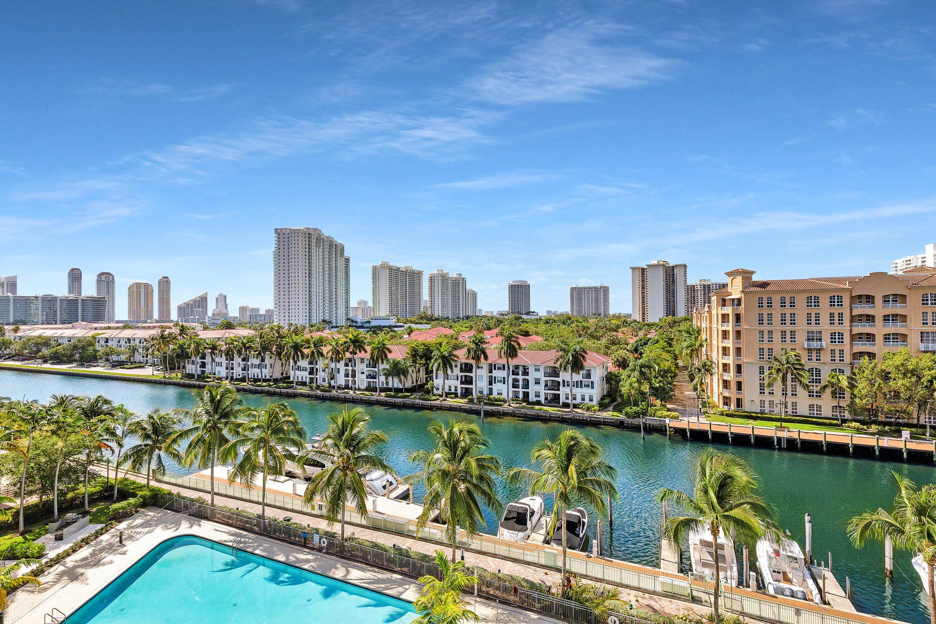 2950 NE 188th Street, #122, Aventura, FL 33180 0K6A8418