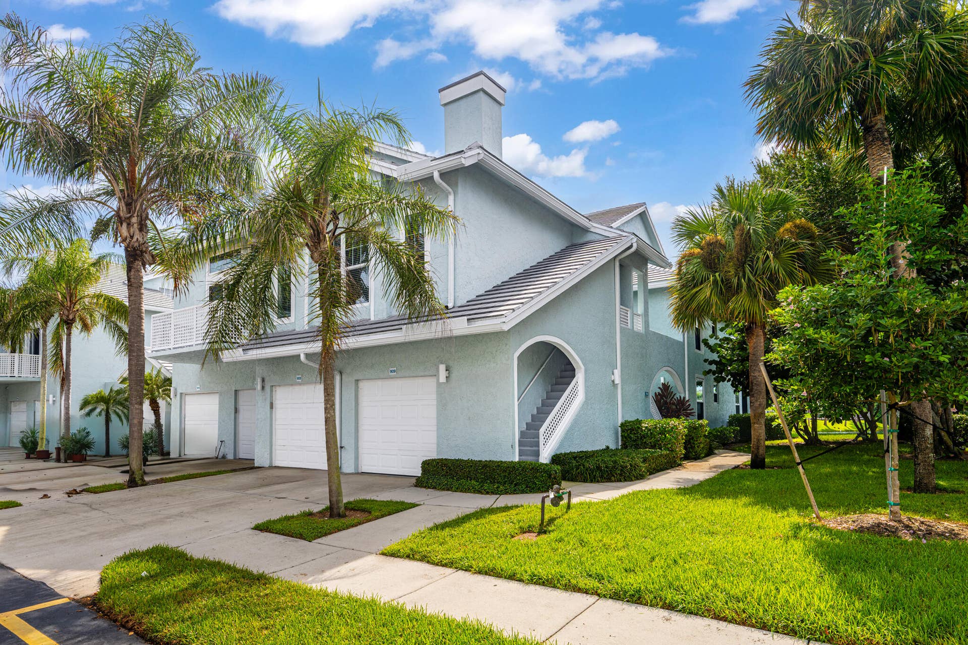 909 Mainsail Circle, Jupiter, FL 33477 Welcome Home!